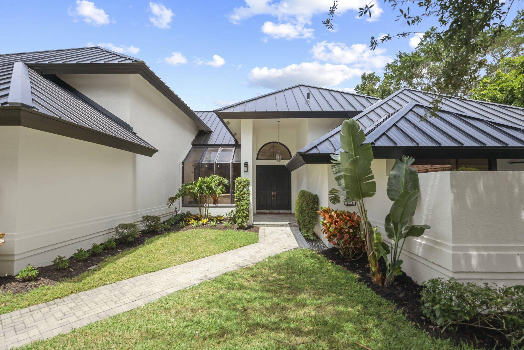 WOODFIELD HUNT CLUB II - Residential