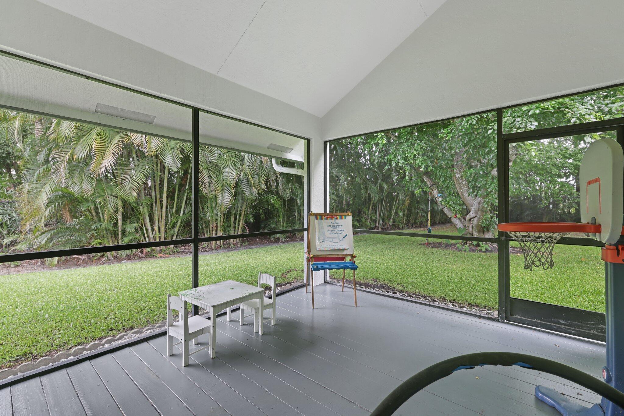 WOODFIELD HUNT CLUB II - Residential