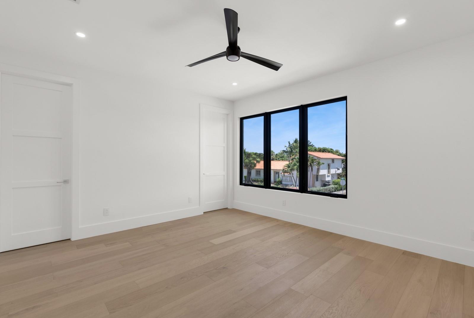 BROADMOOR SEC 1 - Residential