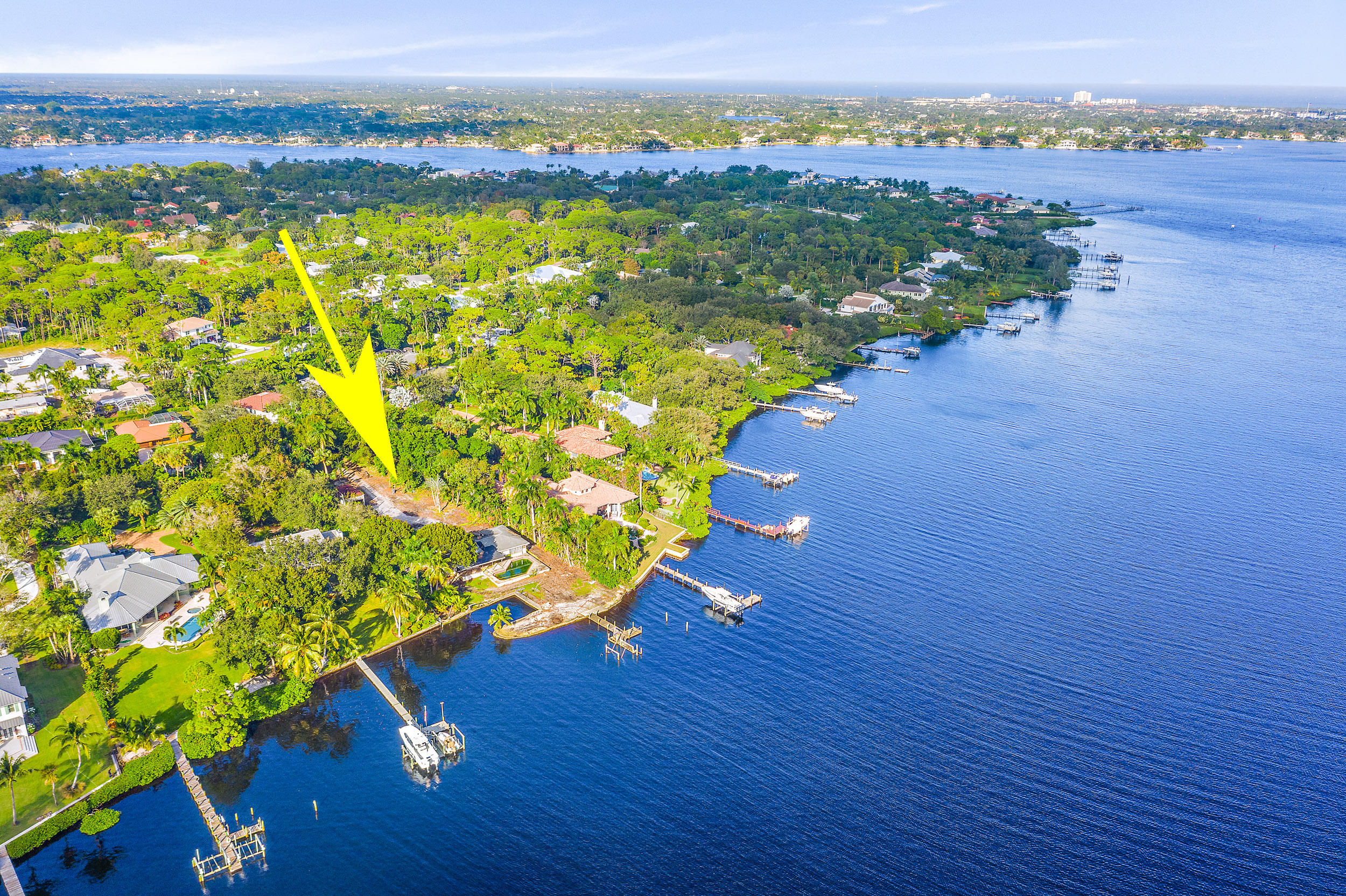 Pennock Point - Land