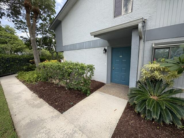 LAKES OF OAKLAND FOREST CONDO - Residential