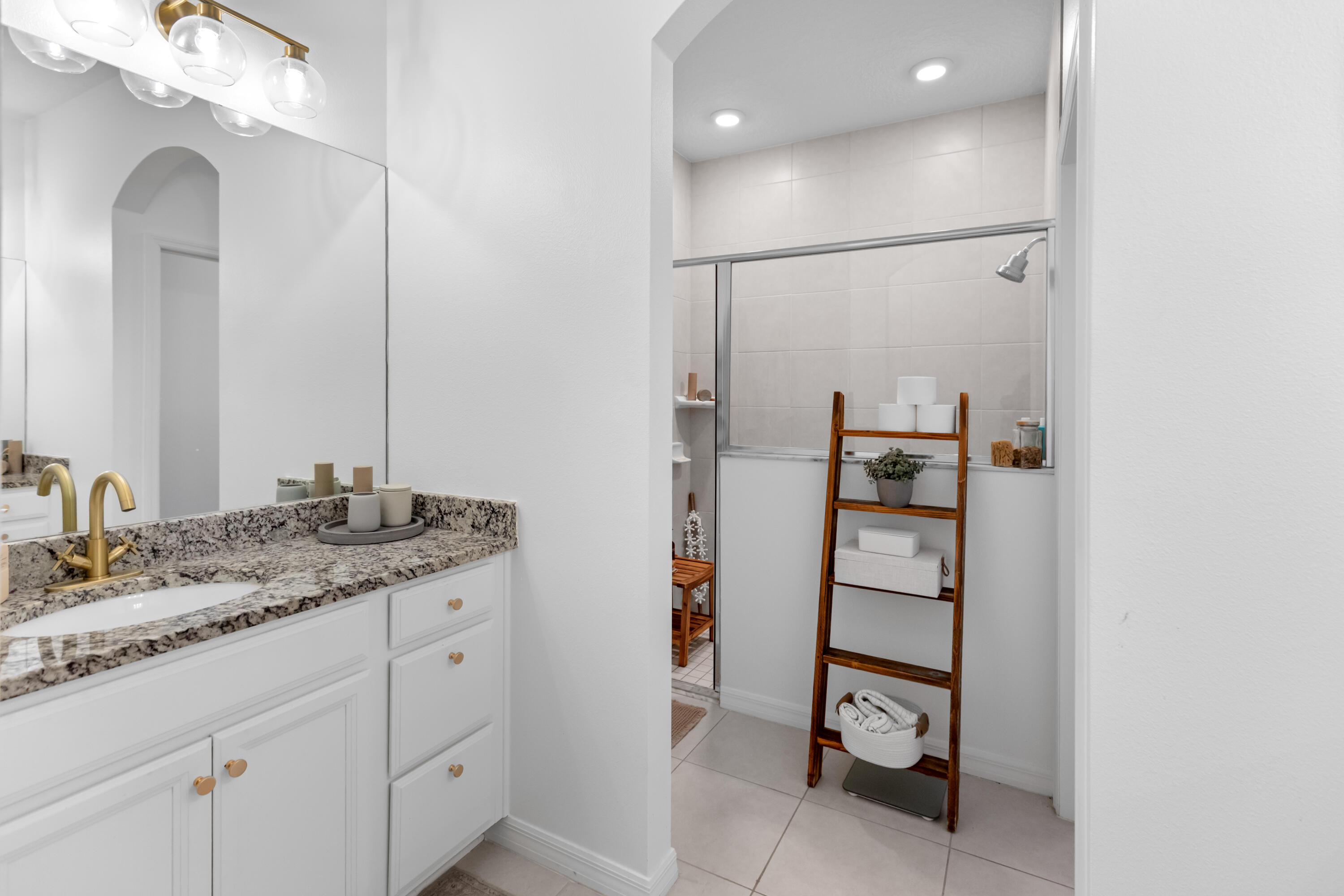 PORT ST LUCIE SECTION 47 - Residential Lease