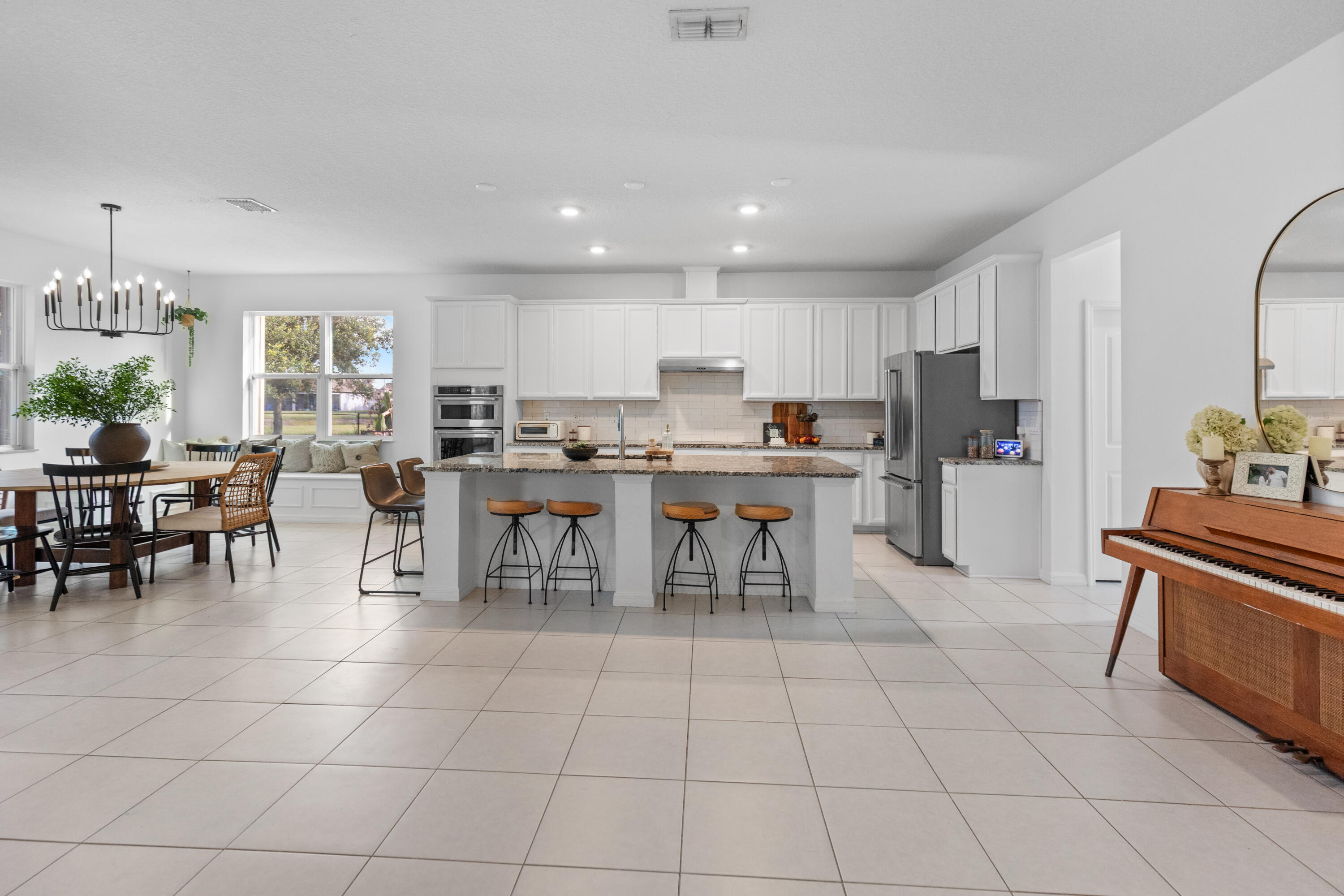 PORT ST LUCIE SECTION 47 - Residential Lease