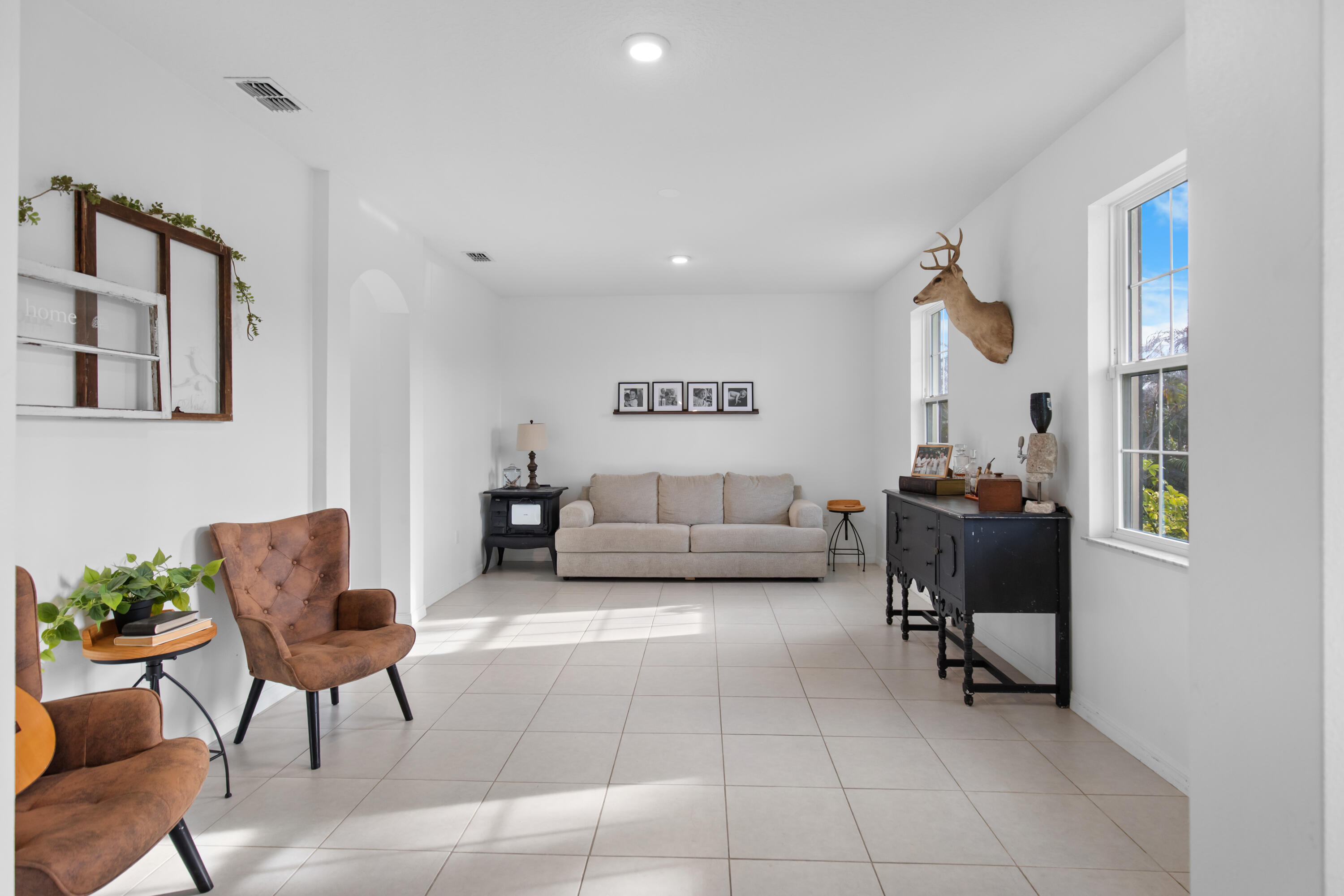 PORT ST LUCIE SECTION 47 - Residential Lease