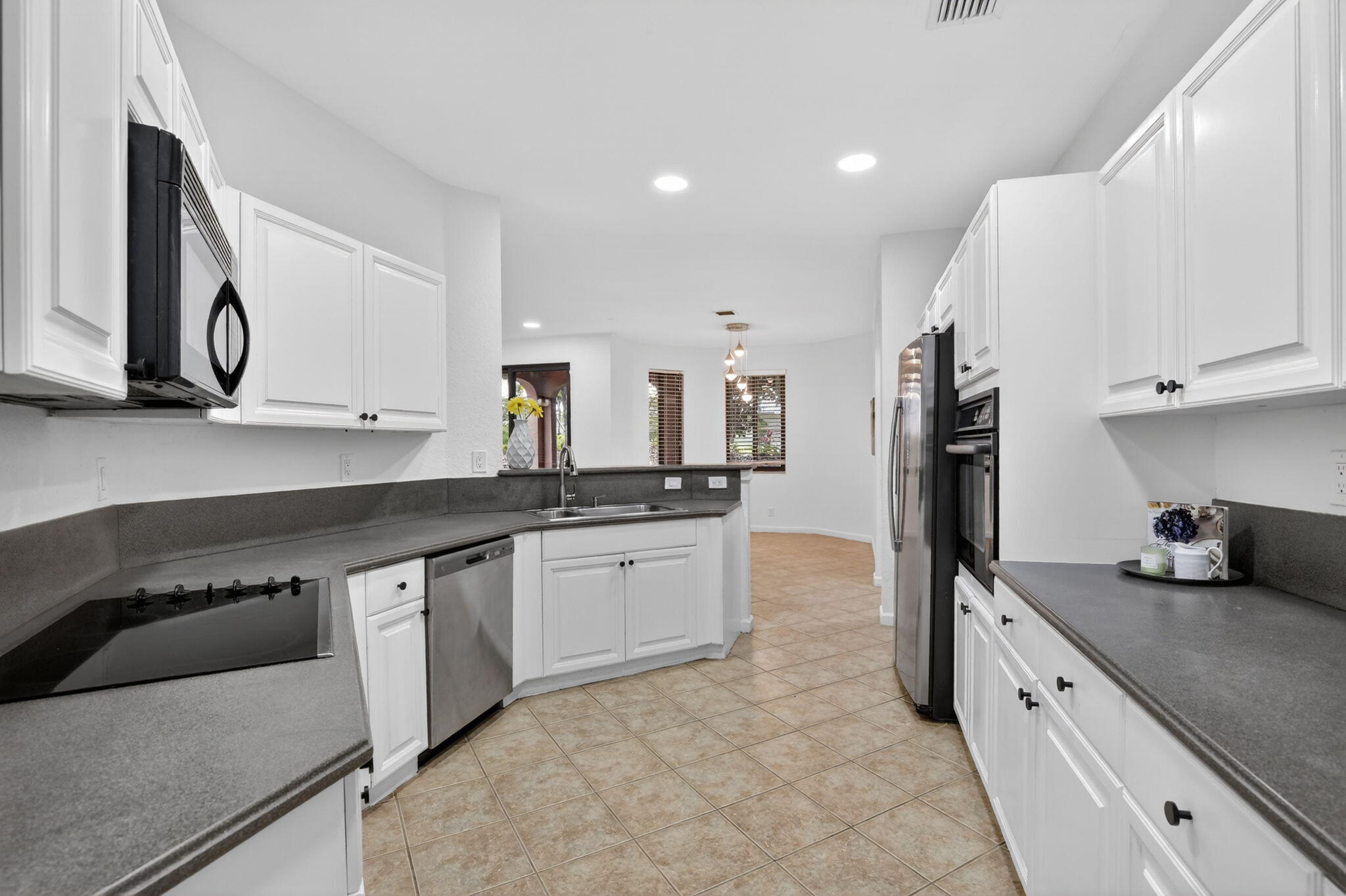 LEGENDS AT WESTON HILLS - Residential