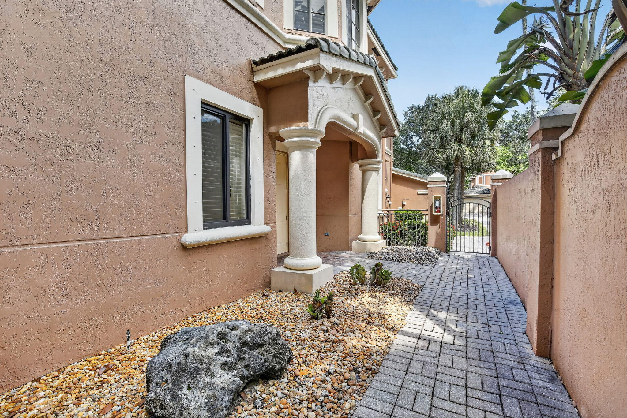 LEGENDS AT WESTON HILLS - Residential