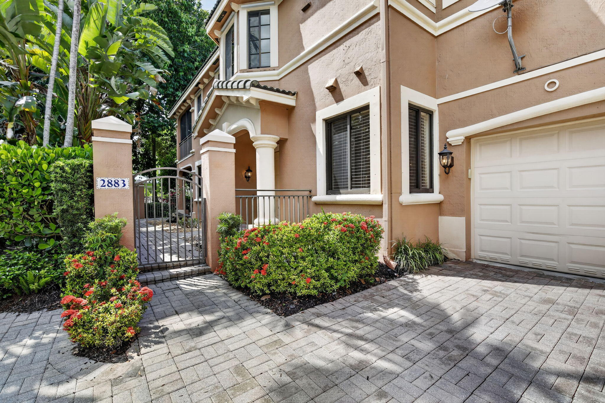 LEGENDS AT WESTON HILLS - Residential