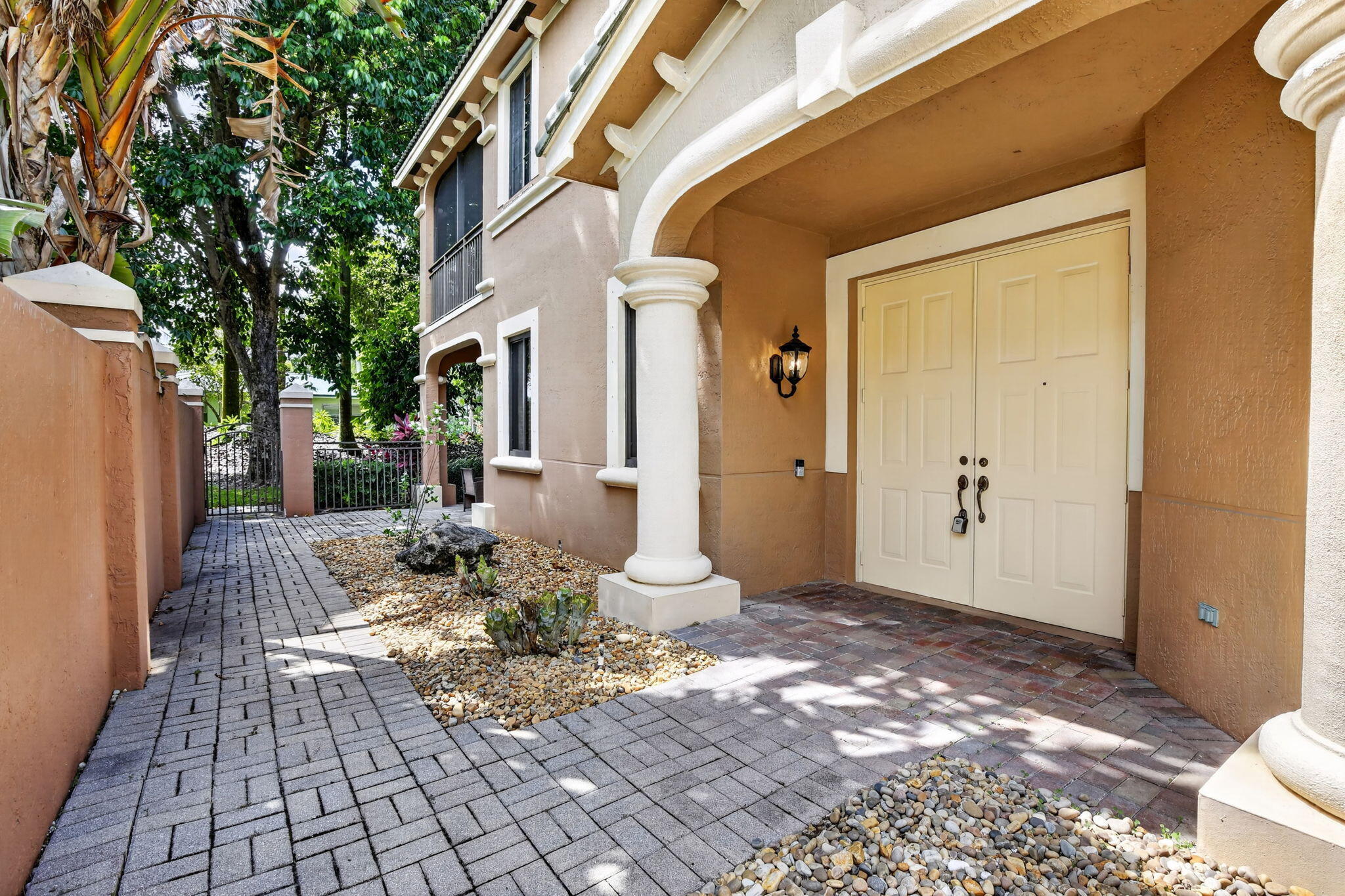 LEGENDS AT WESTON HILLS - Residential