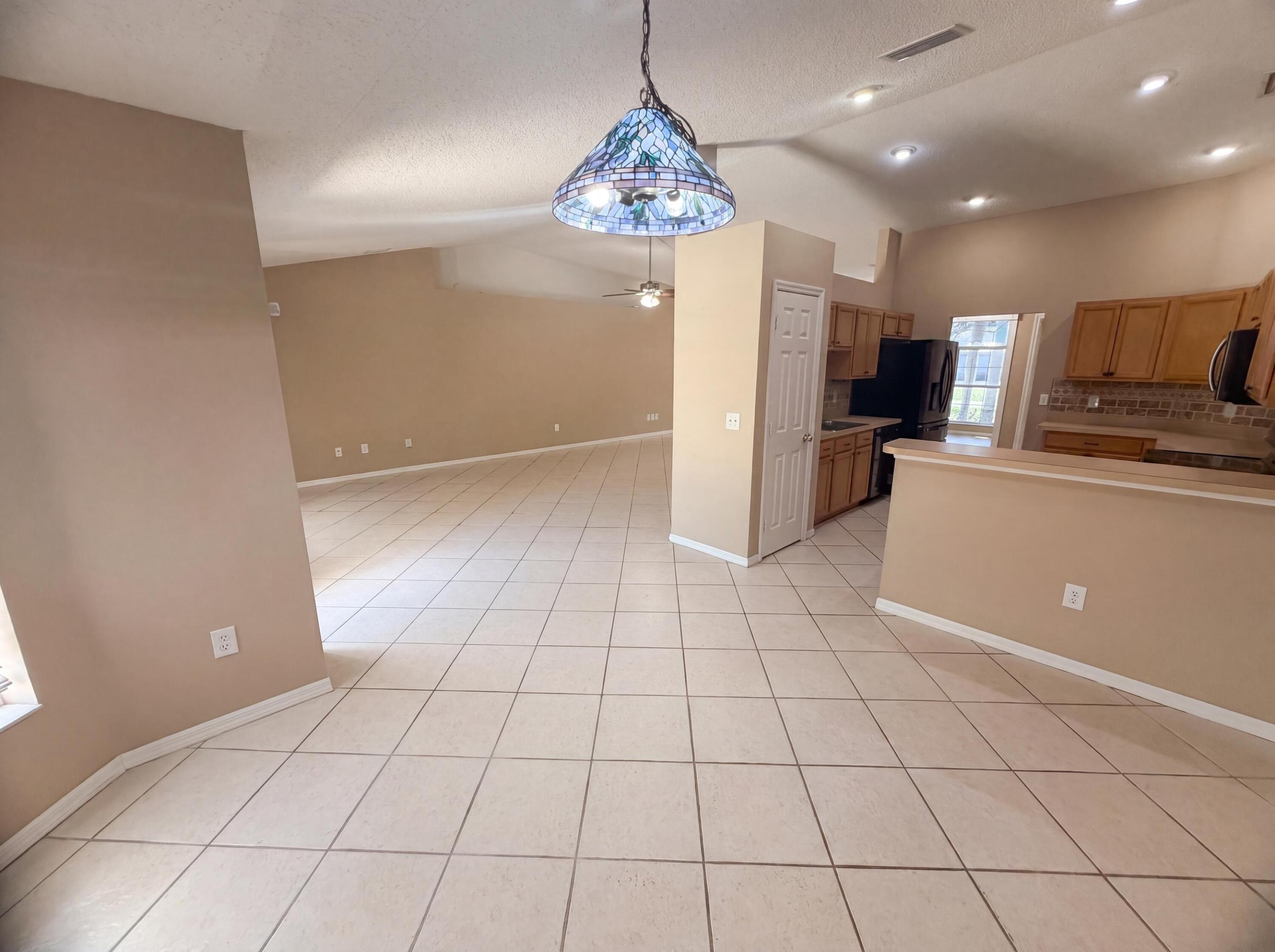 PORT ST LUCIE SECTION 19 - Residential
