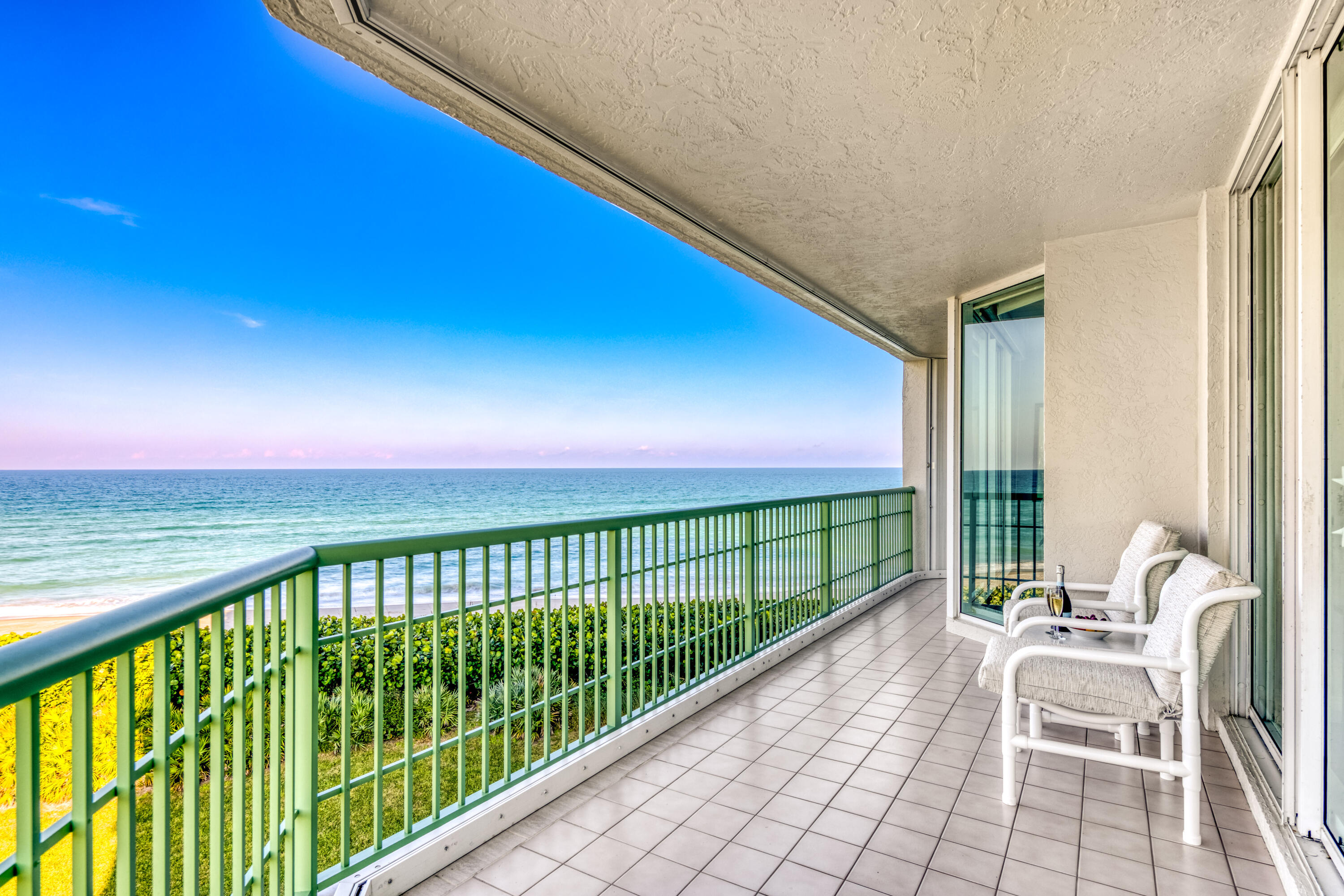 REGENCY ISLAND DUNES CONDOMINIUM - Residential