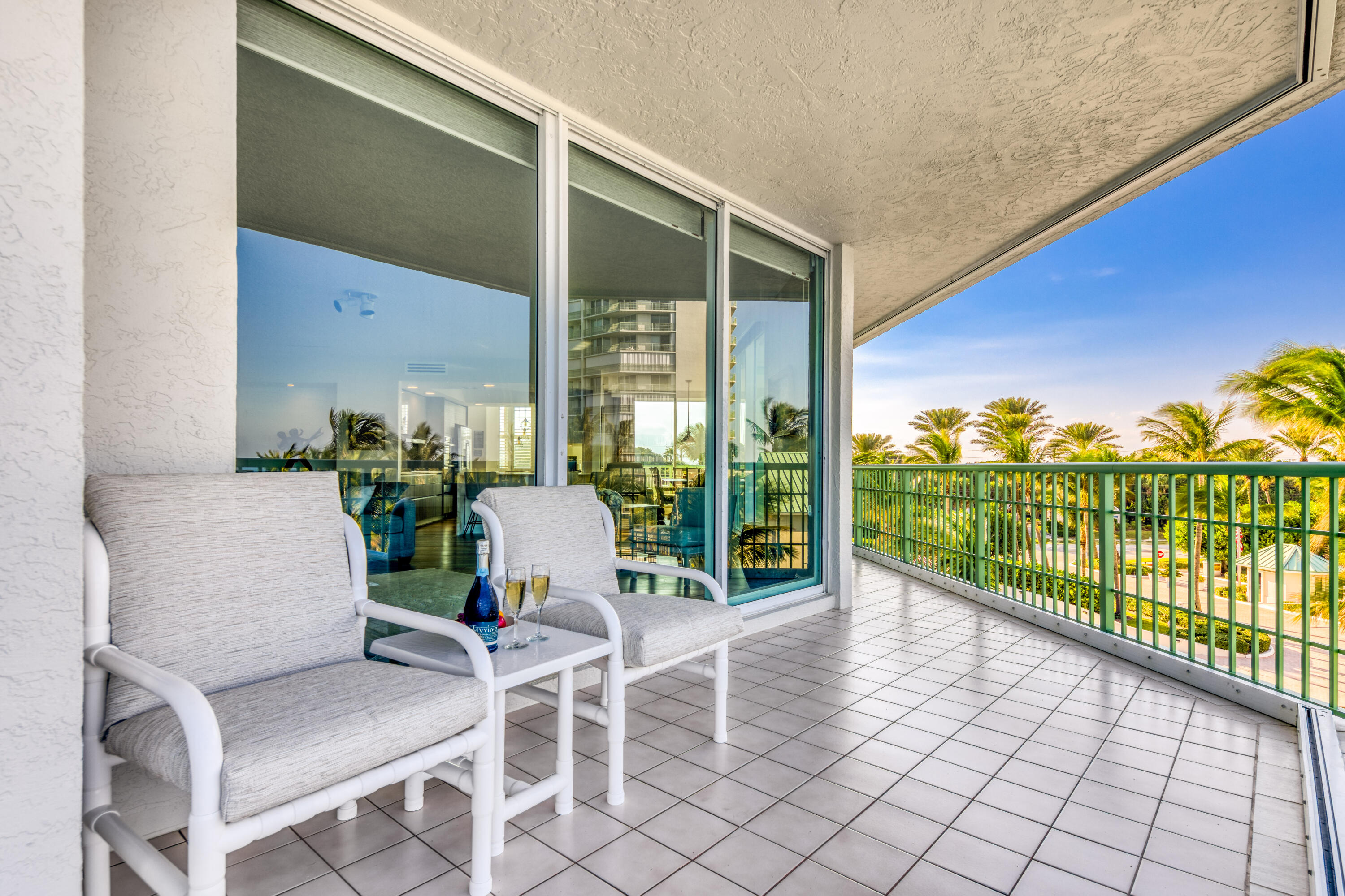 REGENCY ISLAND DUNES CONDOMINIUM - Residential