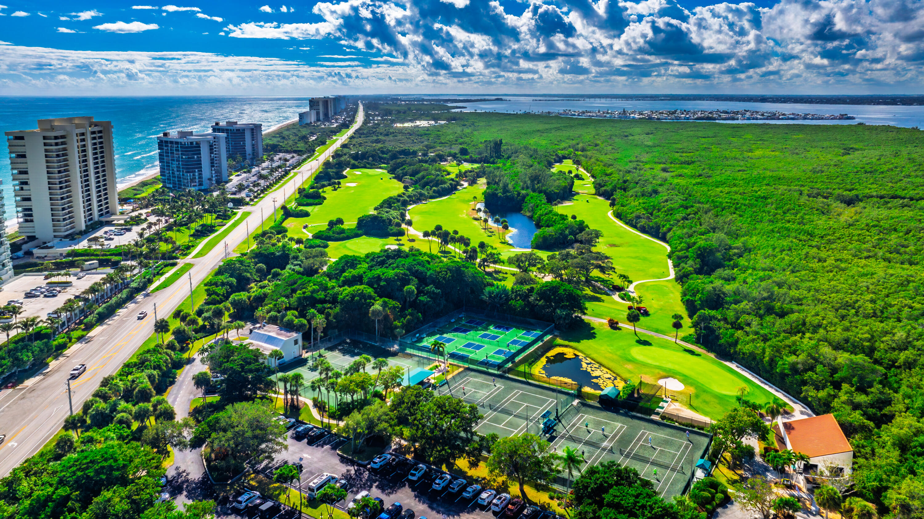 REGENCY ISLAND DUNES CONDOMINIUM - Residential