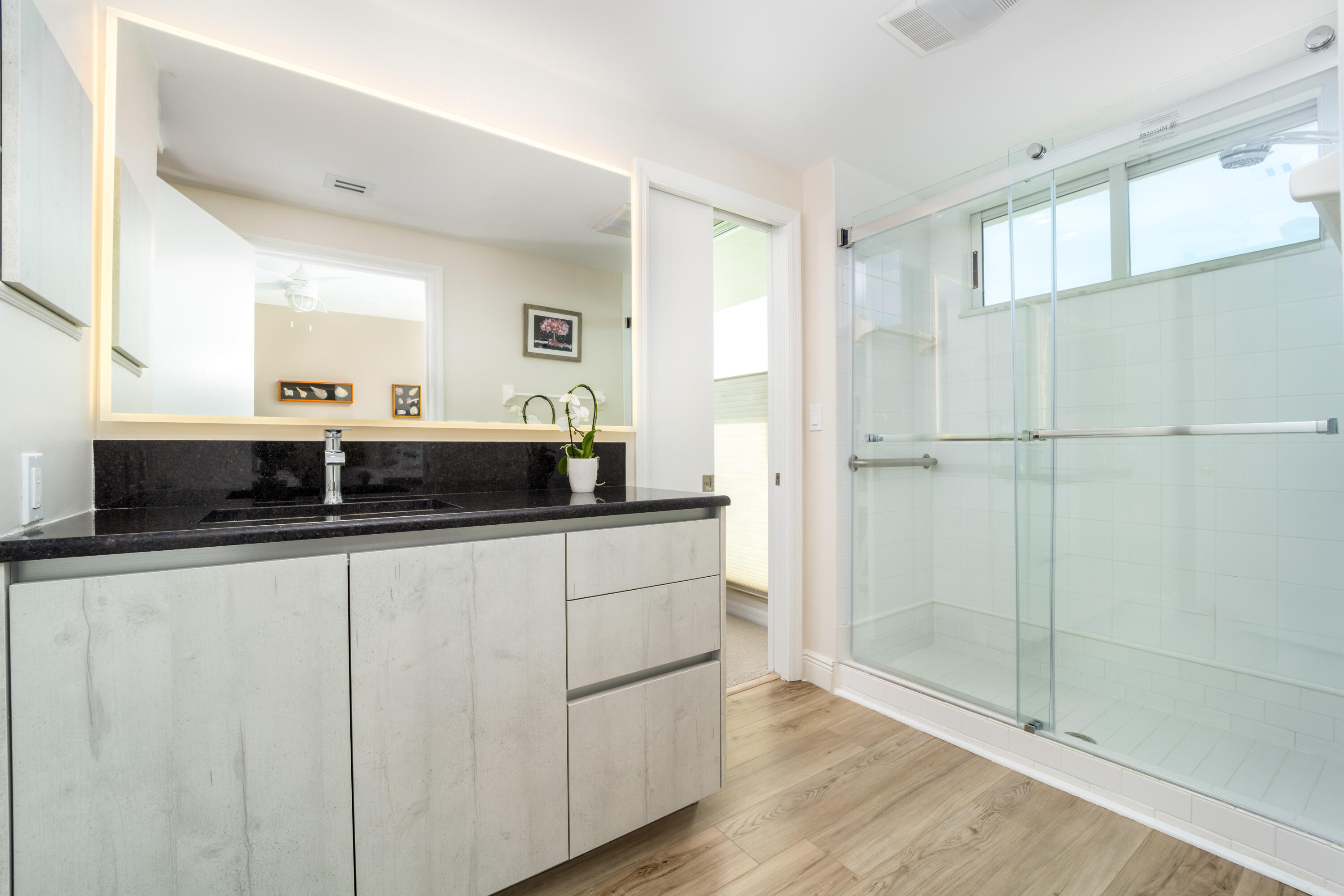 REGENCY ISLAND DUNES CONDOMINIUM - Residential