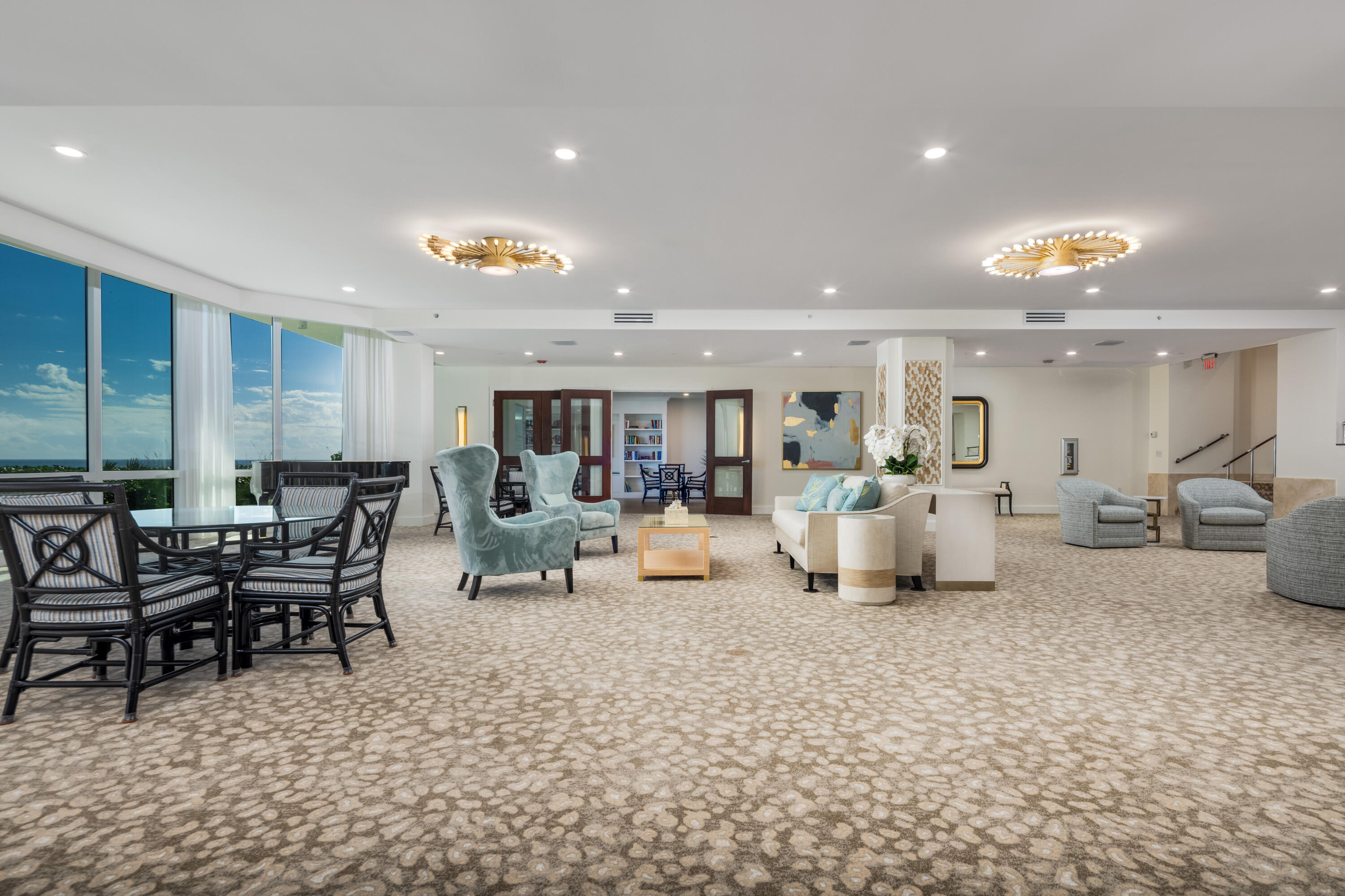 REGENCY ISLAND DUNES CONDOMINIUM - Residential