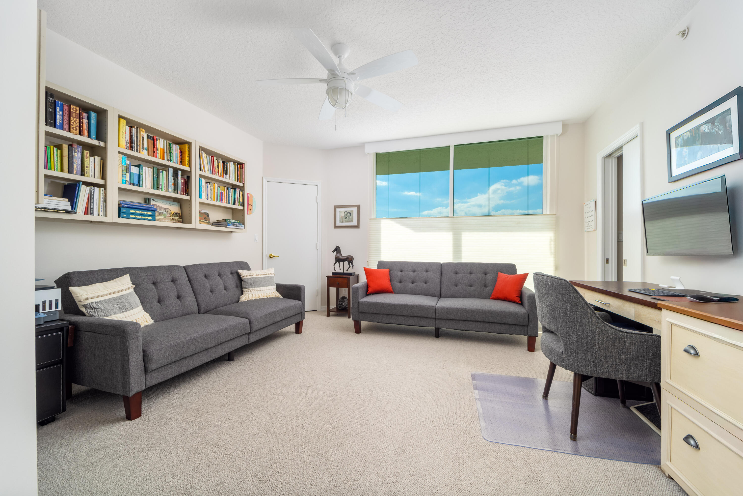 REGENCY ISLAND DUNES CONDOMINIUM - Residential