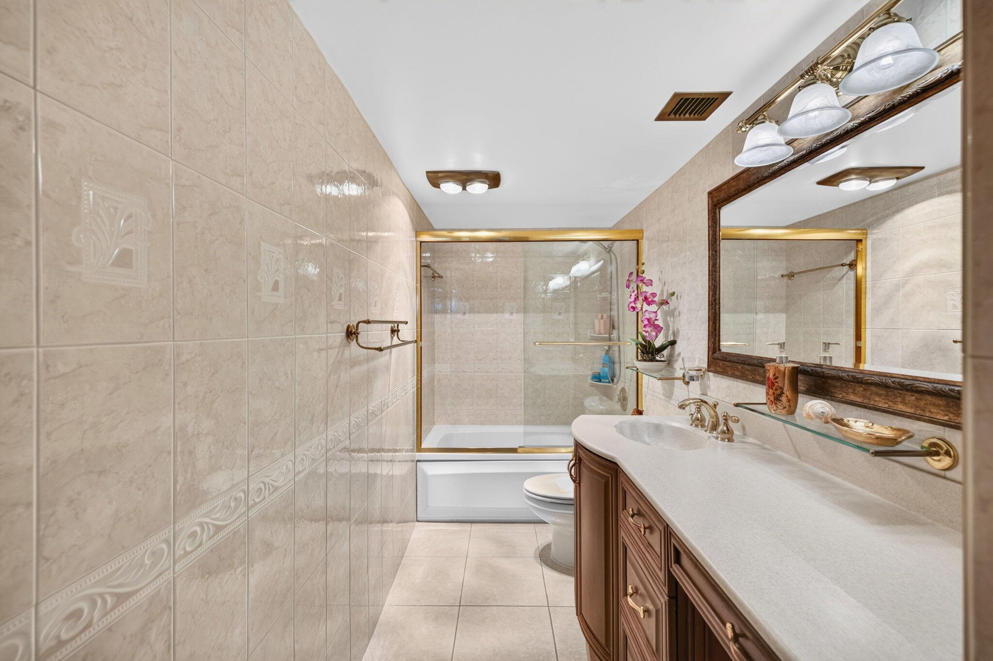 EAST POINT TOWERS CONDOMINIUM, INC - Residential
