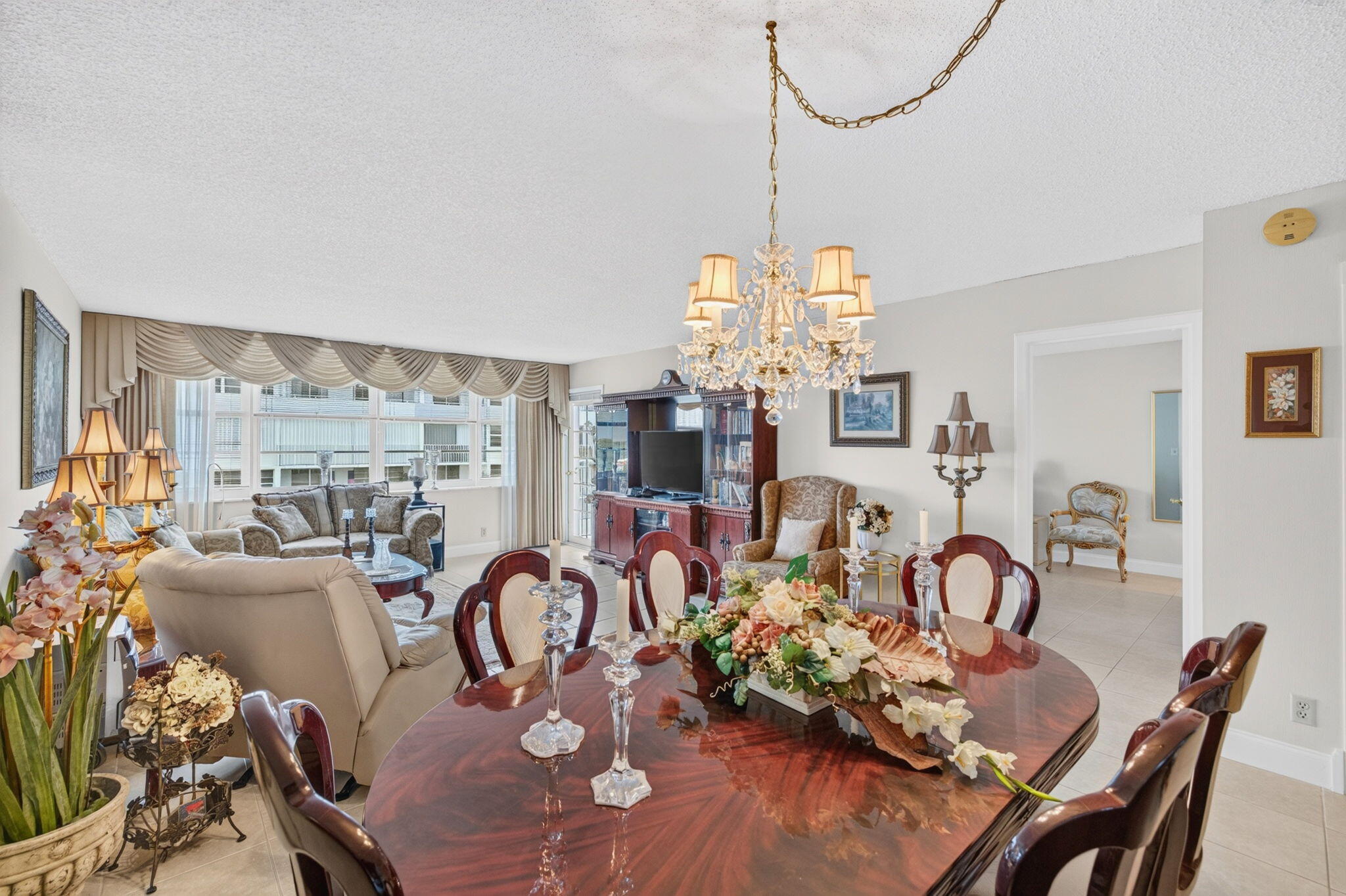 EAST POINT TOWERS CONDOMINIUM, INC - Residential