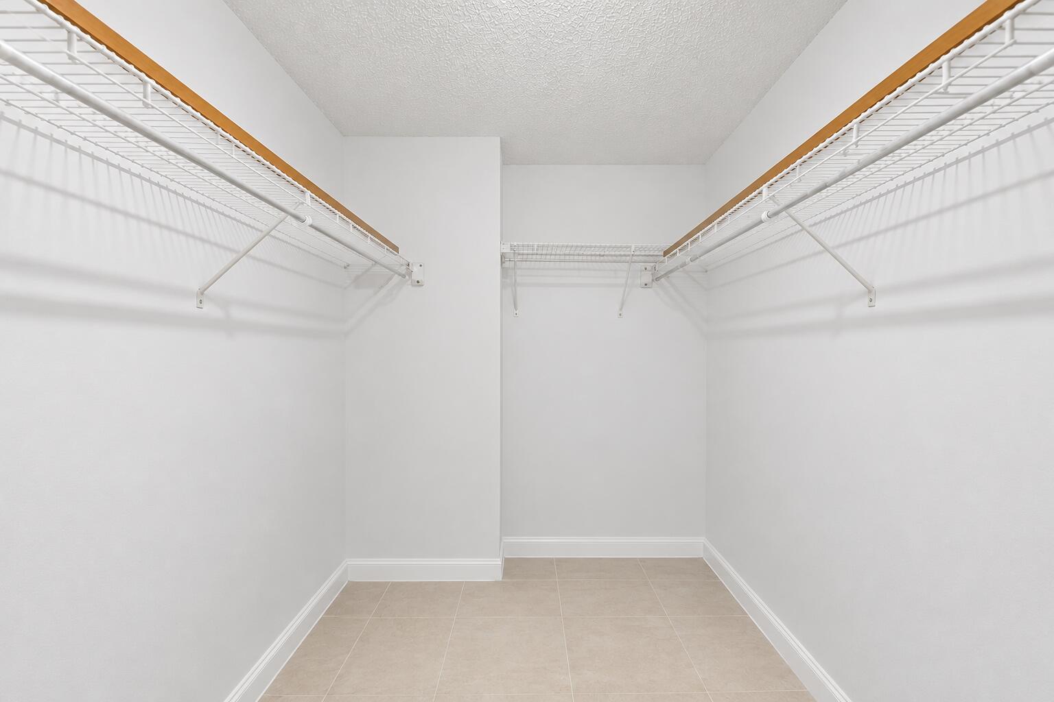 EAST POINT TOWERS CONDOMINIUM, INC - Residential