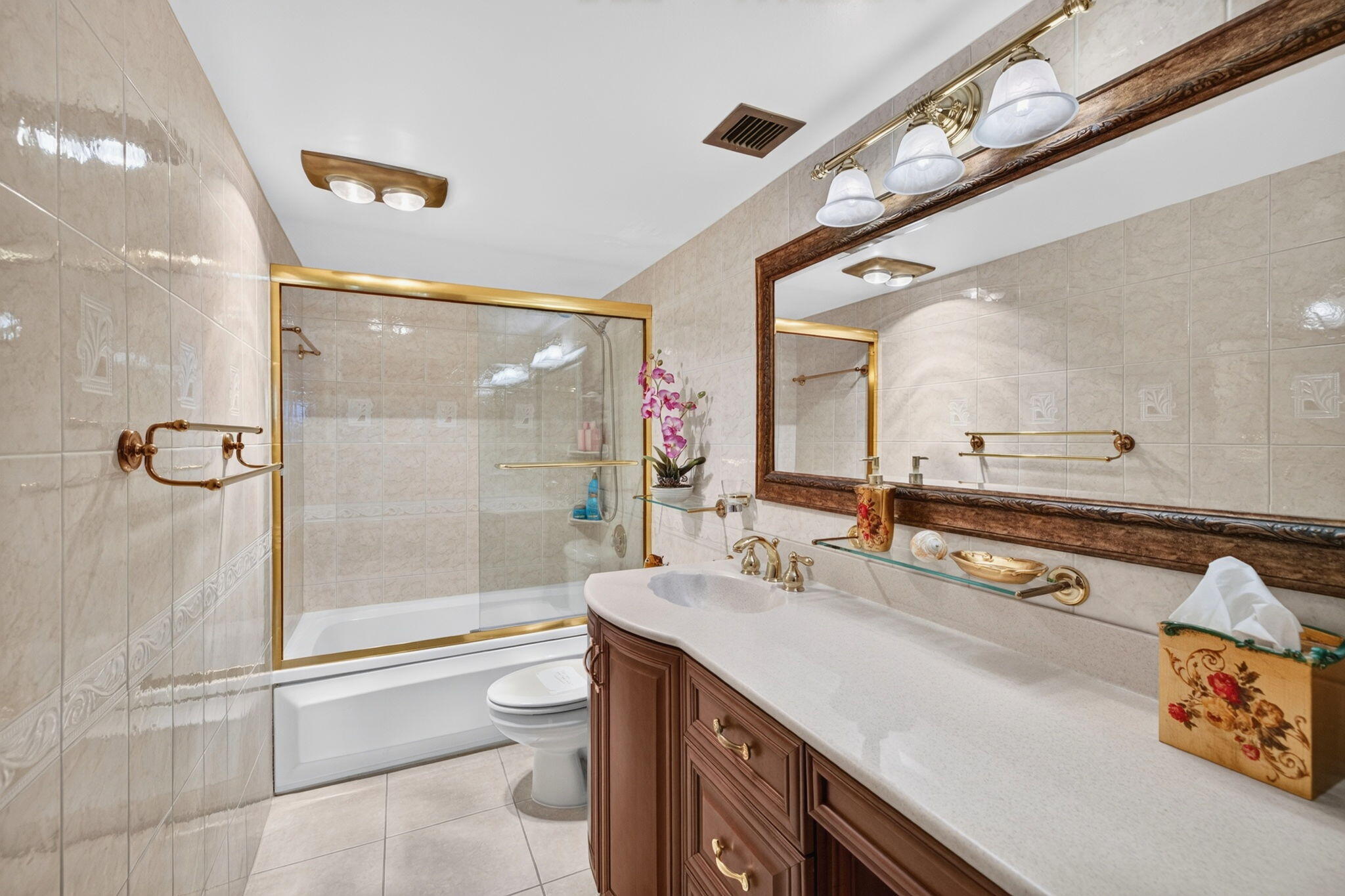 EAST POINT TOWERS CONDOMINIUM, INC - Residential