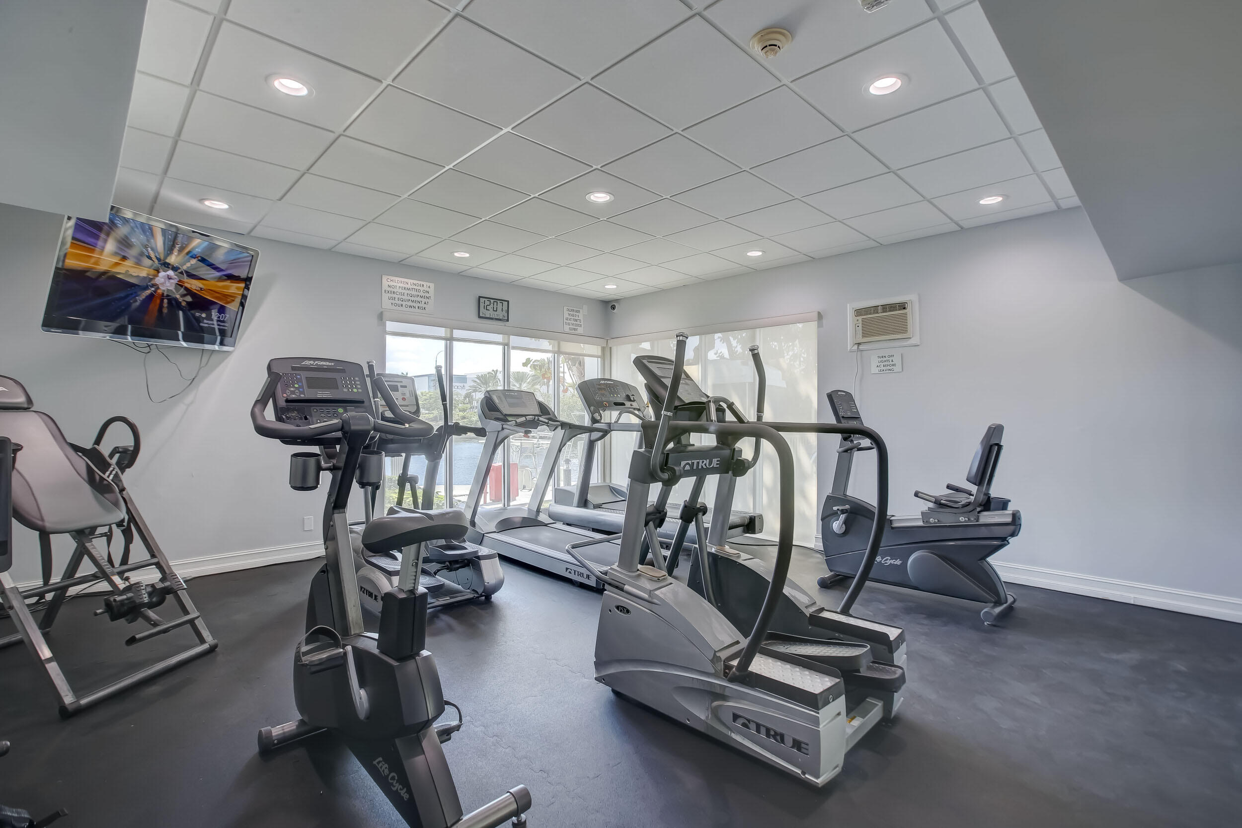 EAST POINT TOWERS CONDOMINIUM, INC - Residential