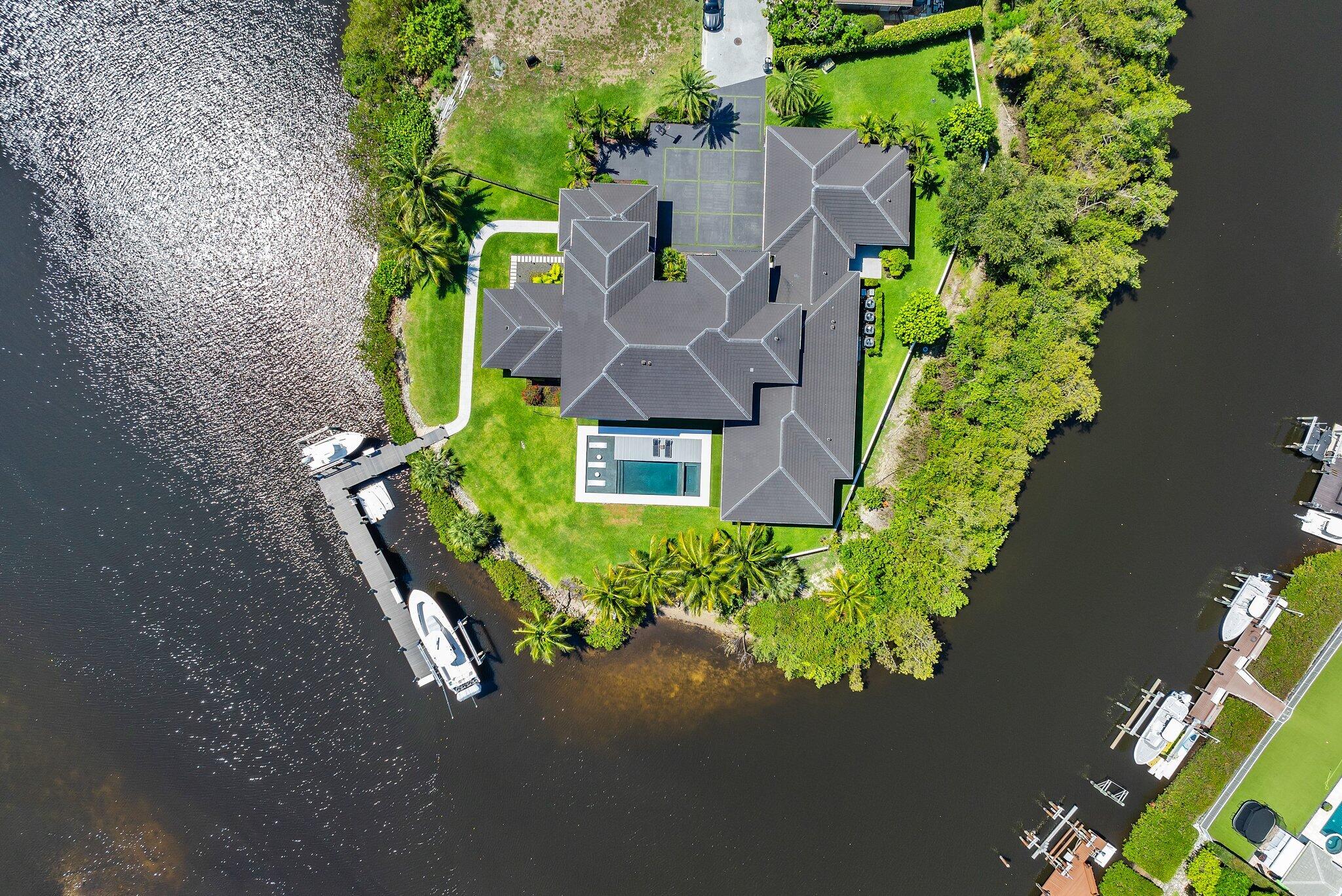 islands of jupiter - Residential