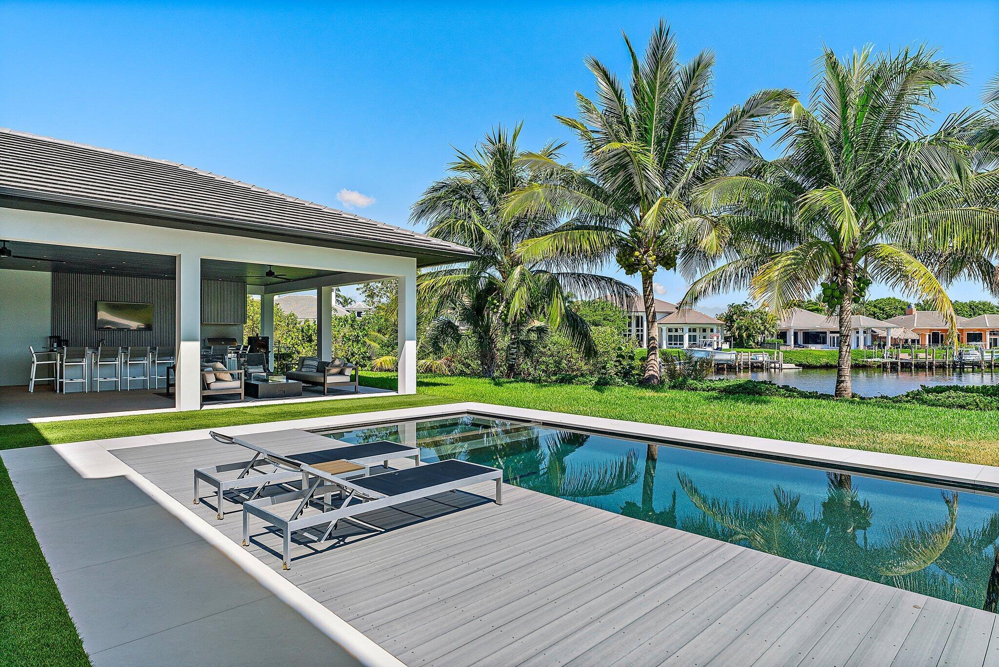 islands of jupiter - Residential