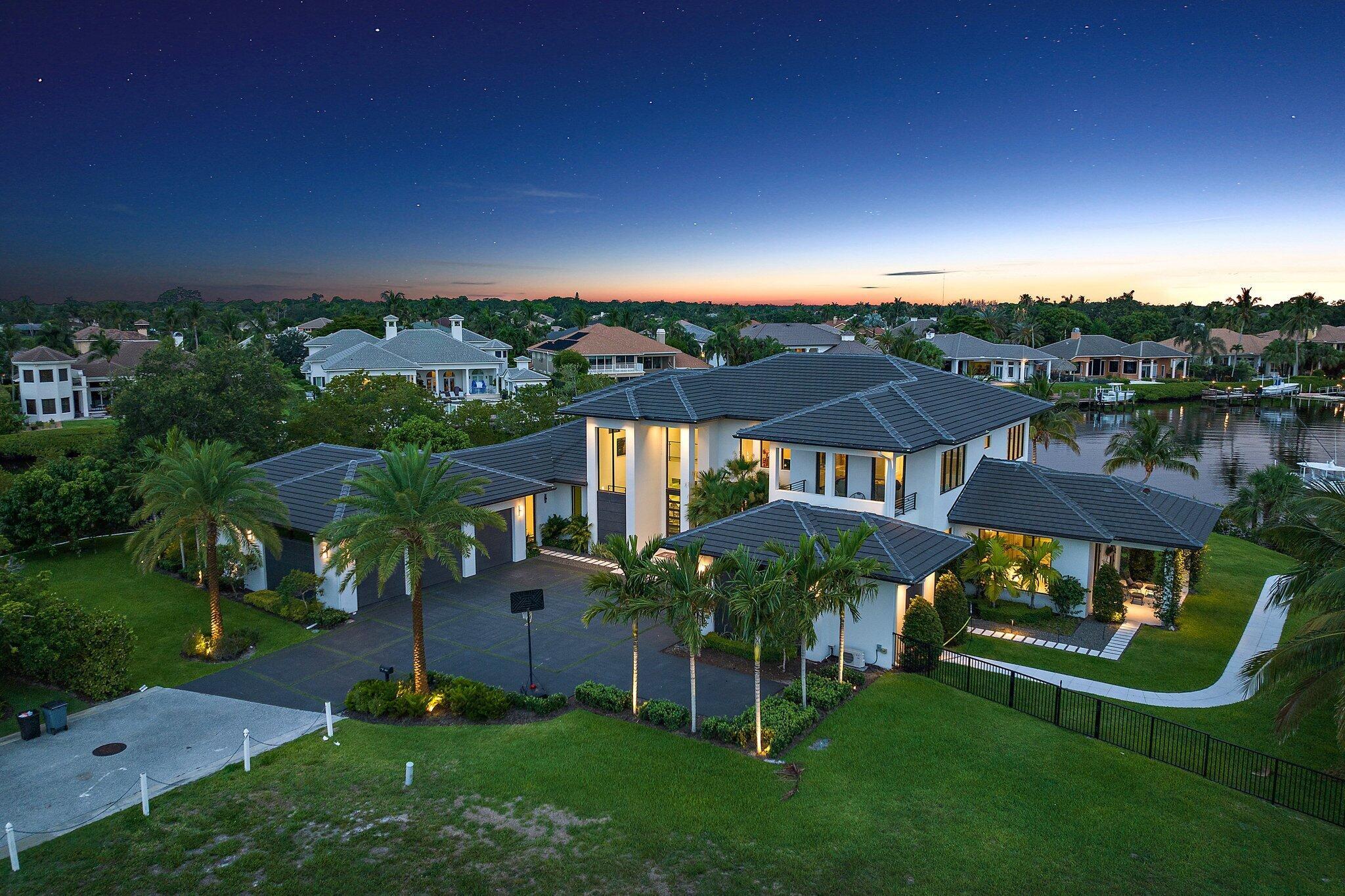 islands of jupiter - Residential