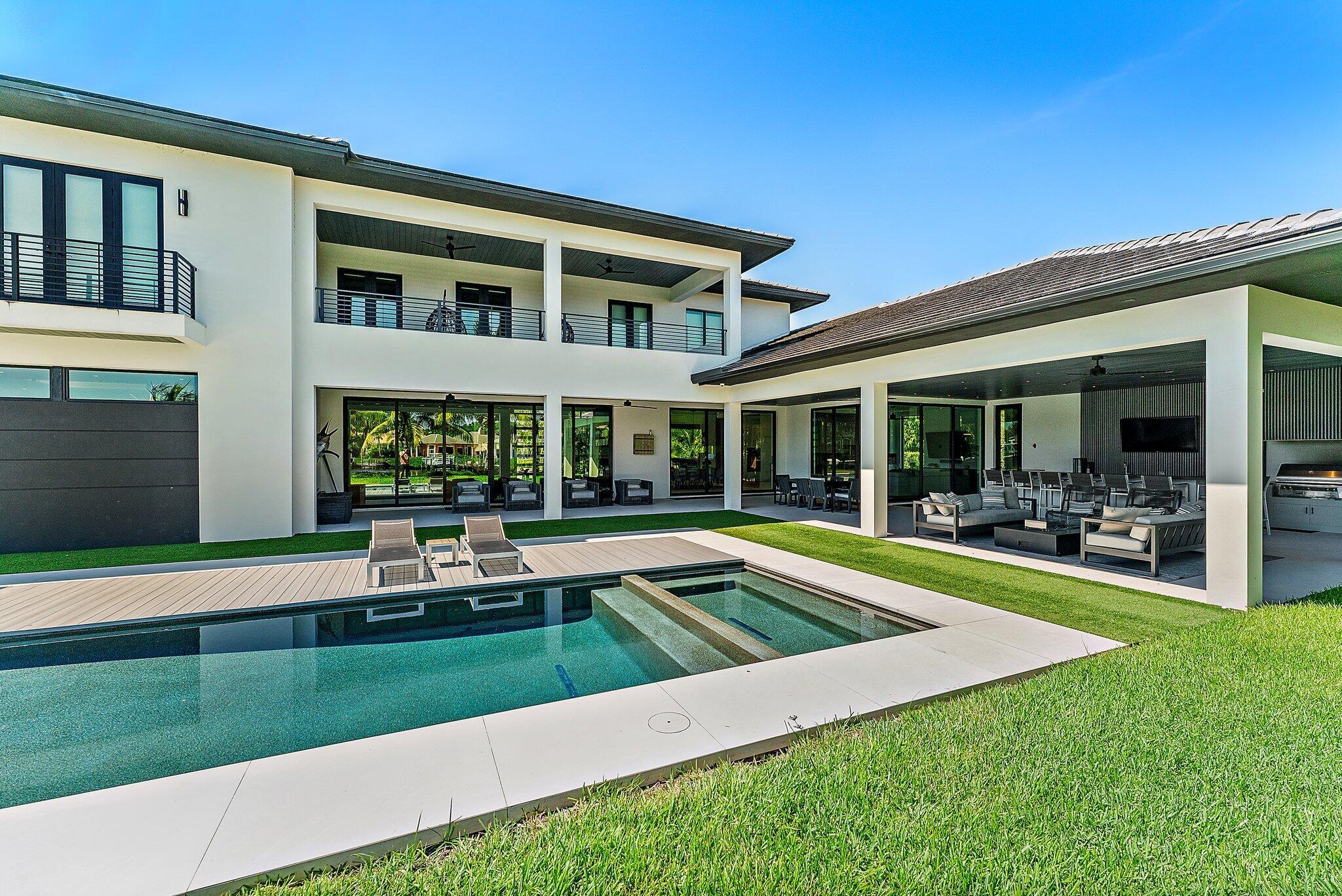 islands of jupiter - Residential