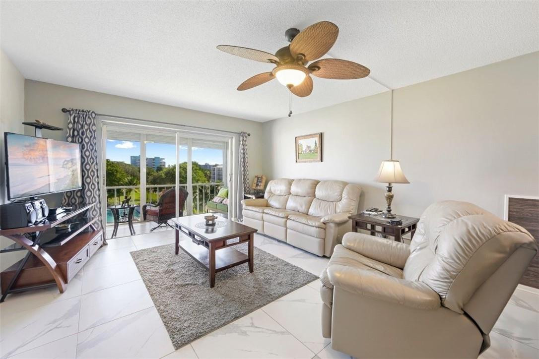 Hillcrest Country club - Residential