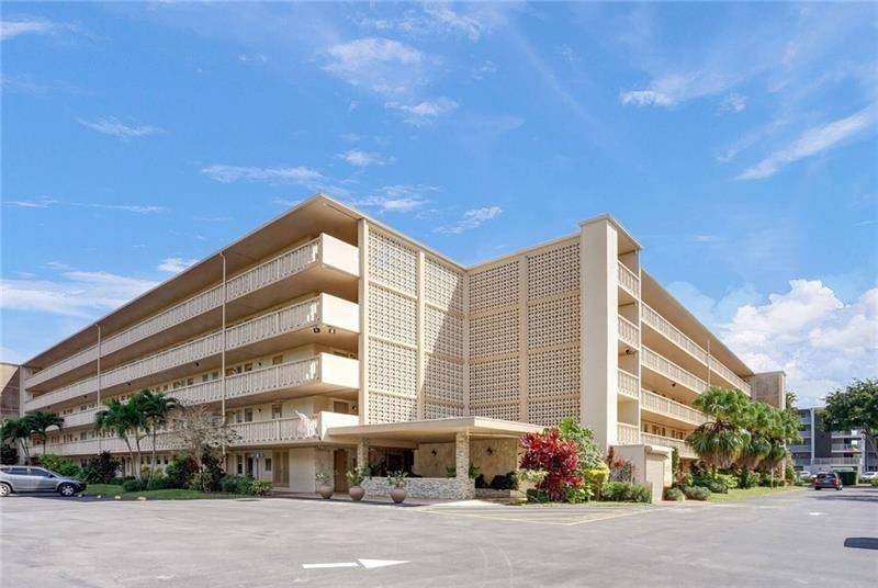 Hillcrest Country club - Residential