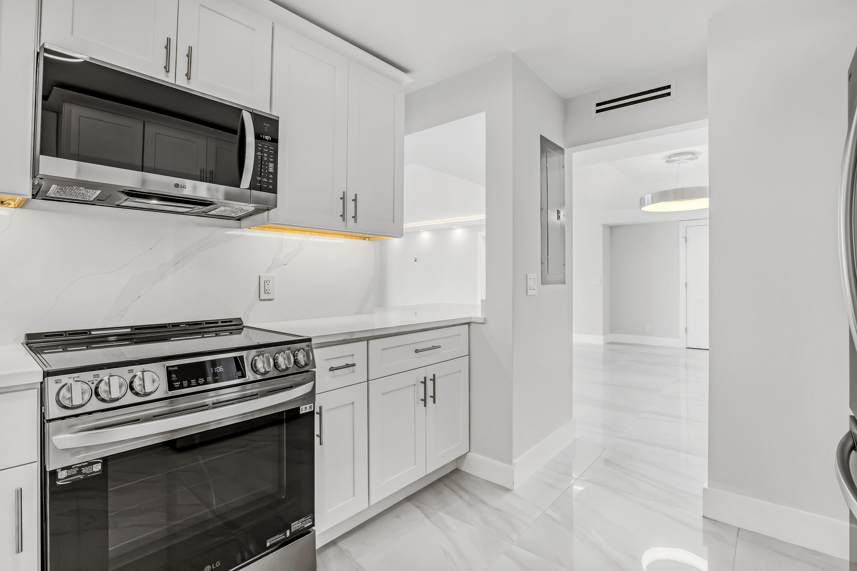 DUNE DECK OF THE PALM BEACHES CONDO - Residential