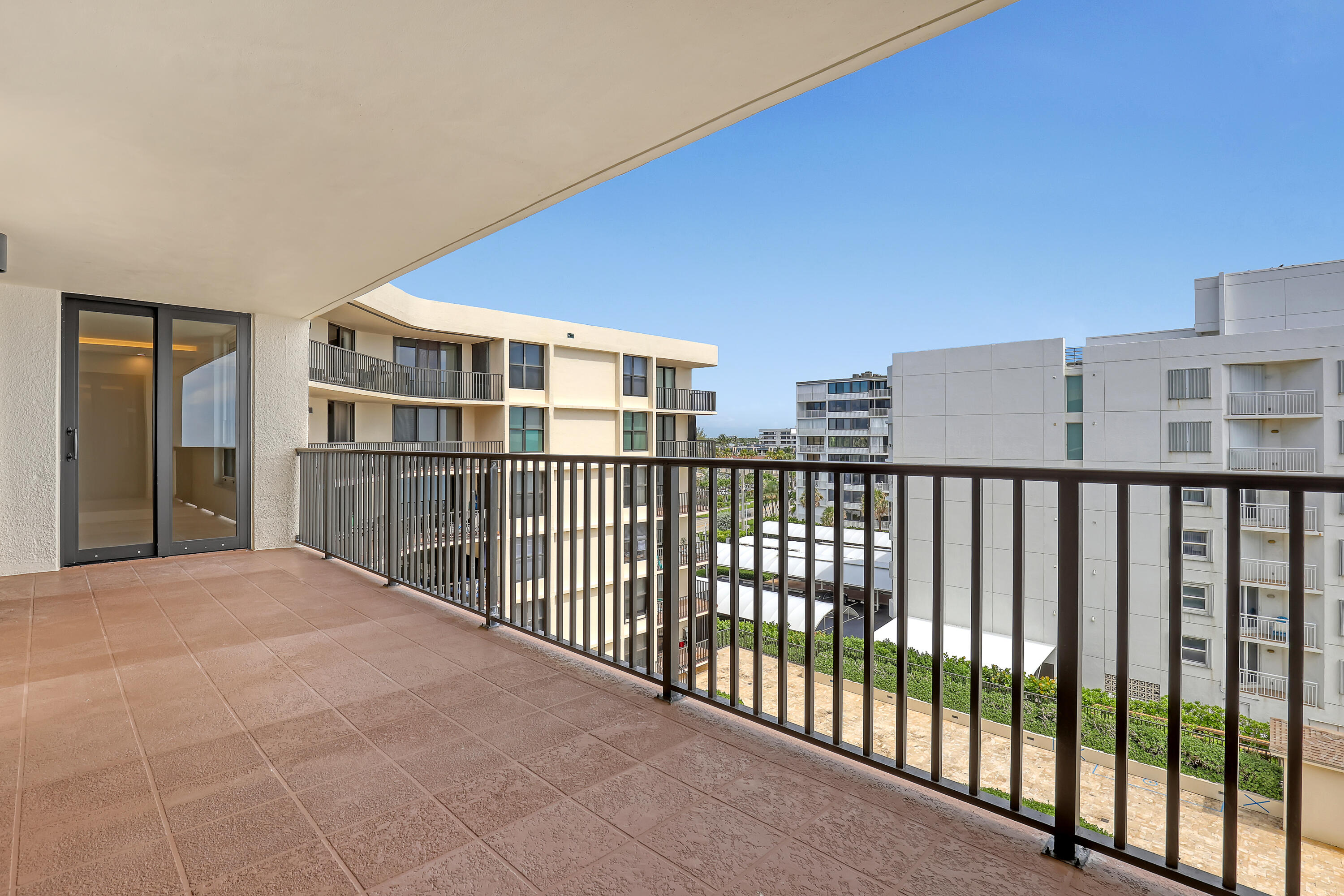 DUNE DECK OF THE PALM BEACHES CONDO - Residential