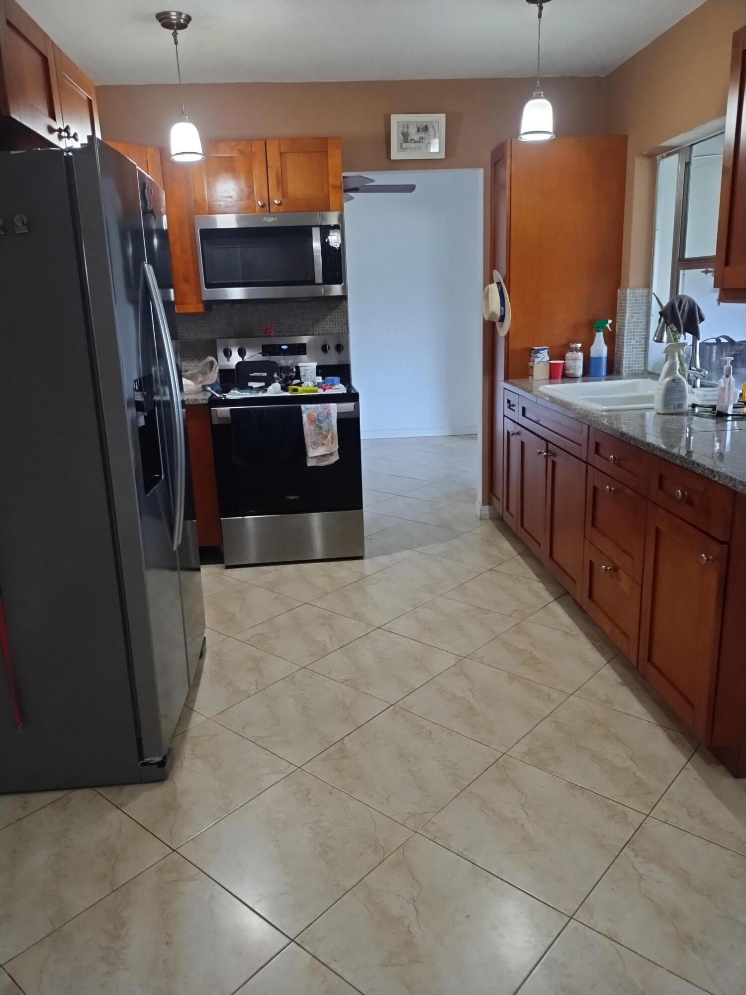 MAINLANDS OF TAMARAC LAKES - Residential