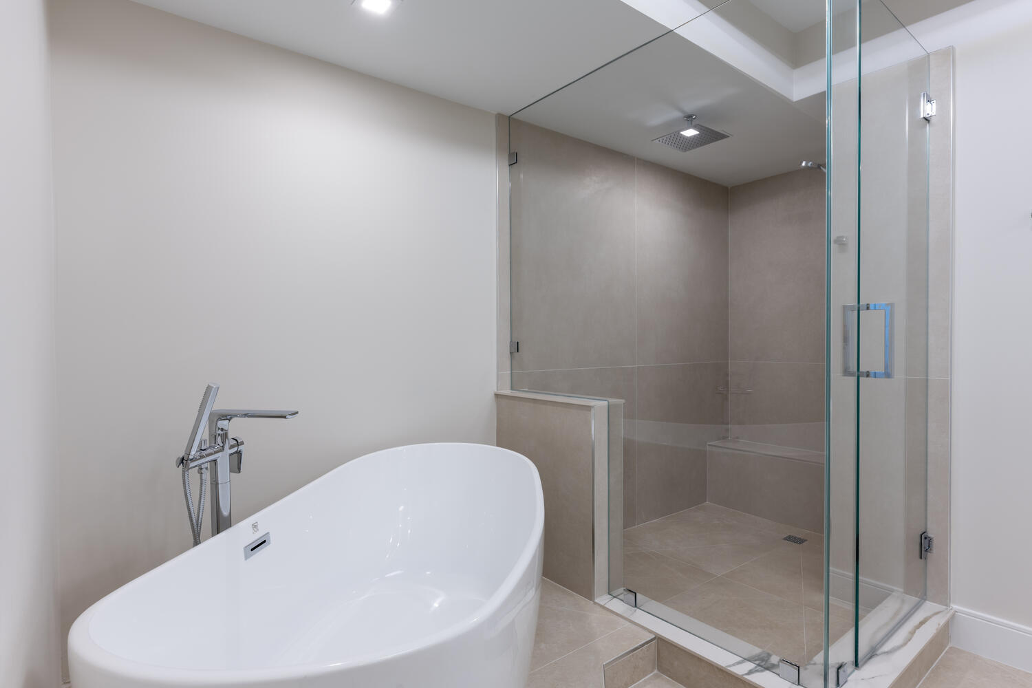 PLAZA OF THE PALM BEACHES CONDO - Residential