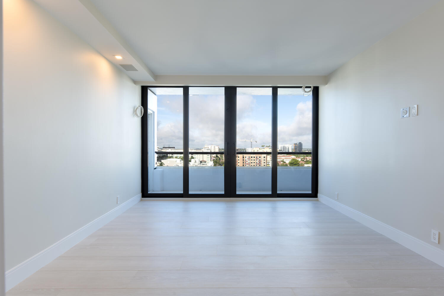 PLAZA OF THE PALM BEACHES CONDO - Residential