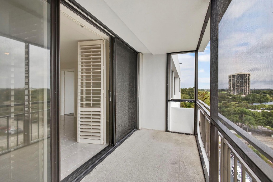 YORKTOWN - Residential