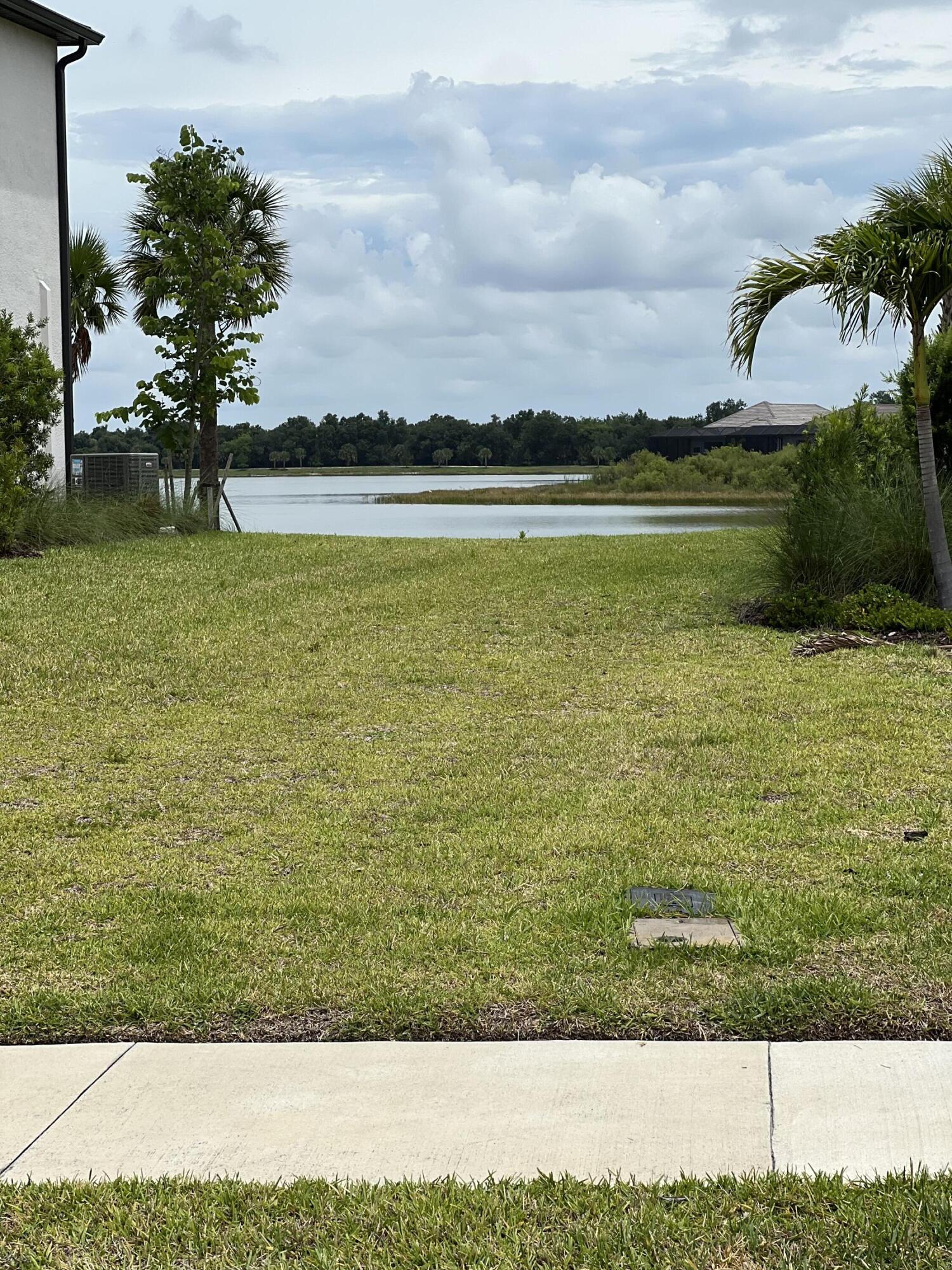 AVANTI AT WATERSIDE - Residential