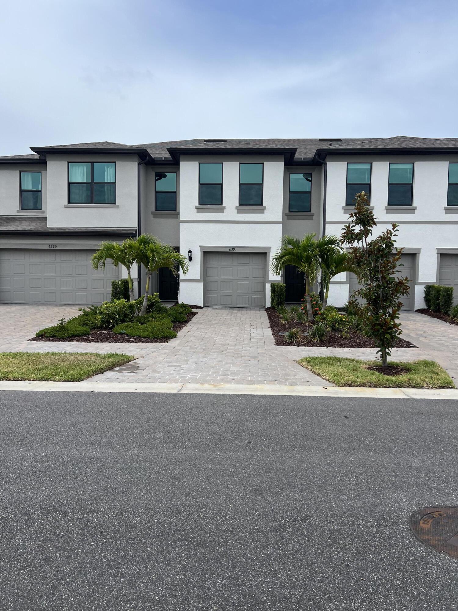 AVANTI AT WATERSIDE - Residential