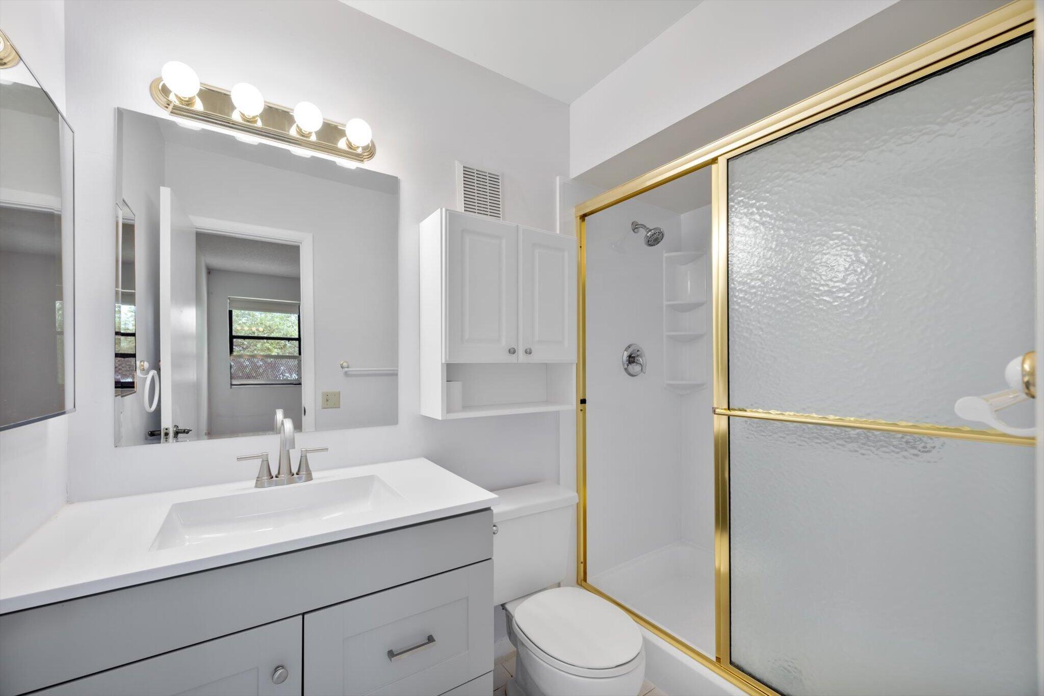 PEMBROKE POINTE SECTION TWO - Residential