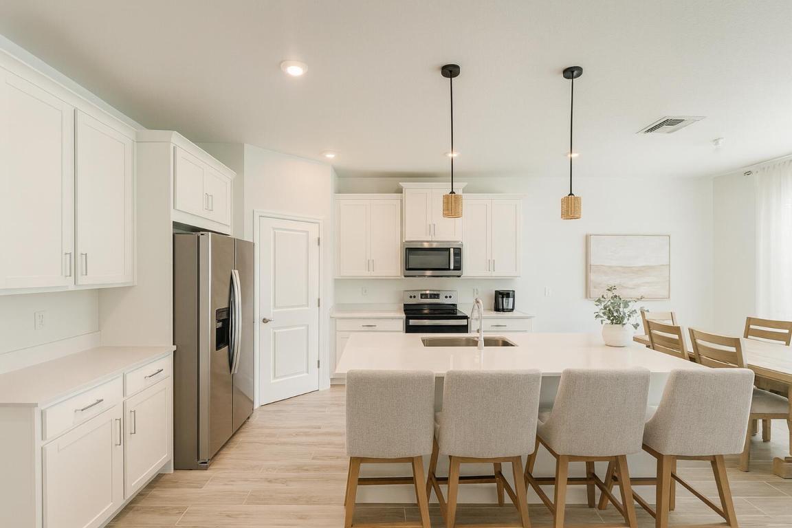 CADENCE PHASE III - Residential