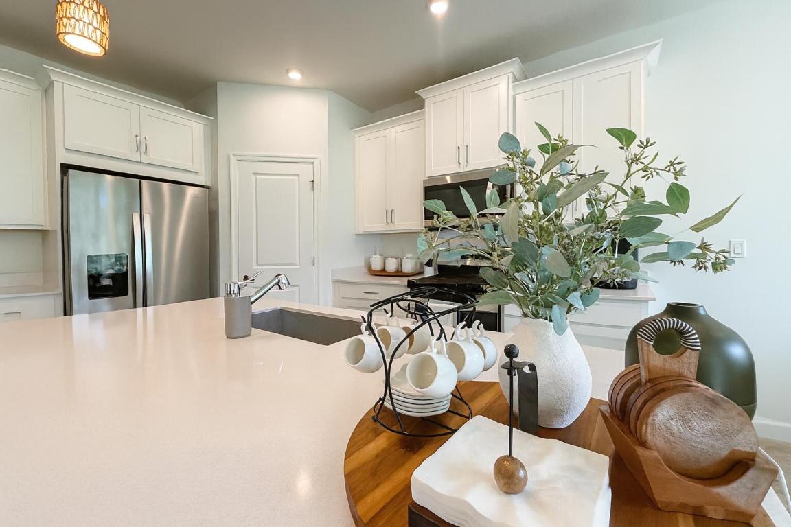 CADENCE PHASE III - Residential
