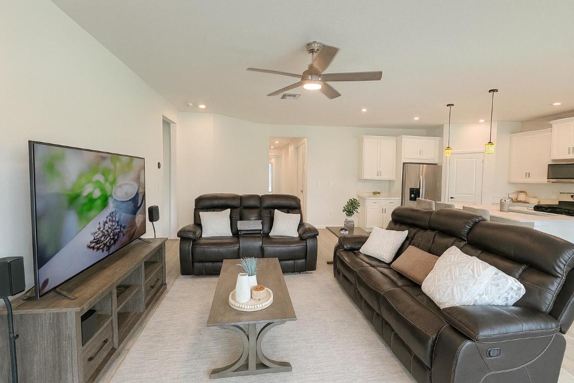 CADENCE PHASE III - Residential