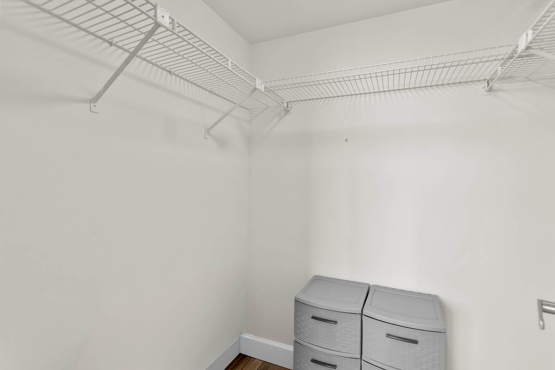 ROLLING HILLS GOLF AND TENNIS - Residential