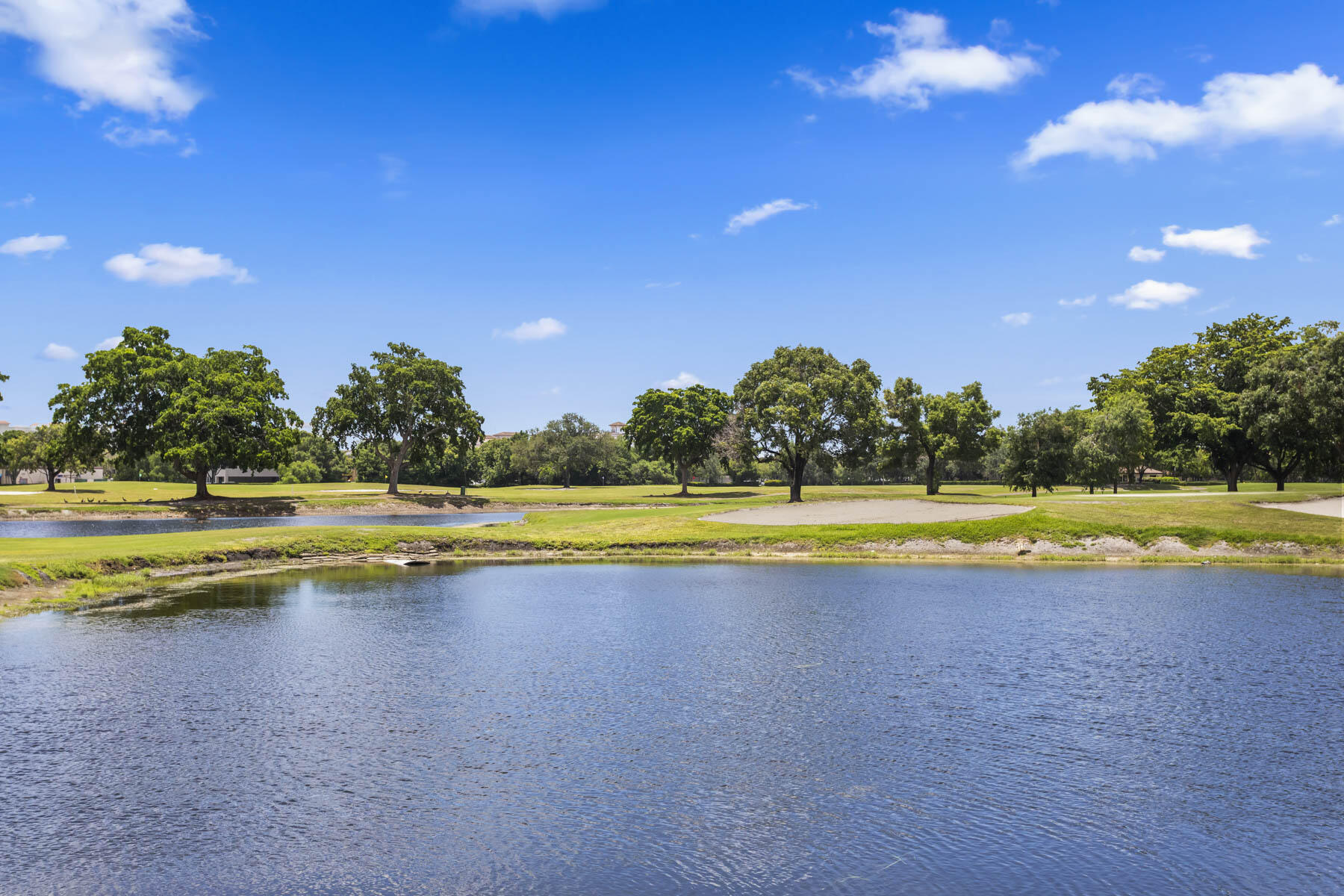 ROLLING HILLS GOLF AND TENNIS - Residential