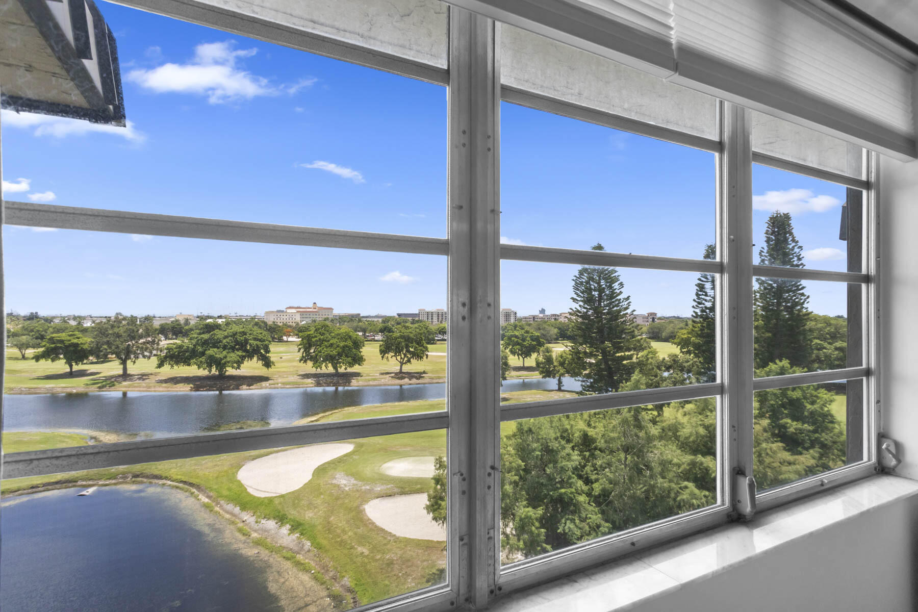 ROLLING HILLS GOLF AND TENNIS - Residential