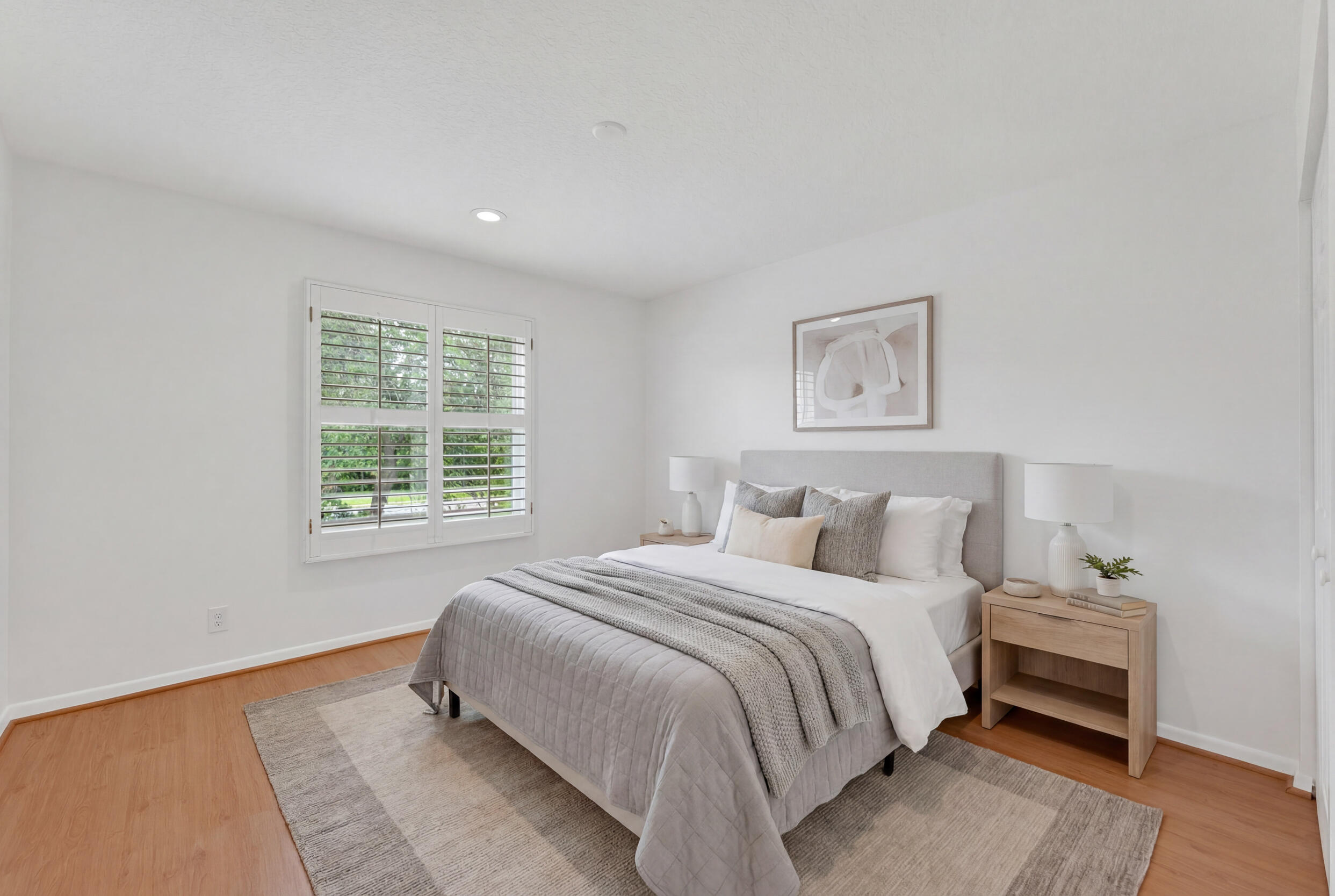 Embassy Lakes - Residential