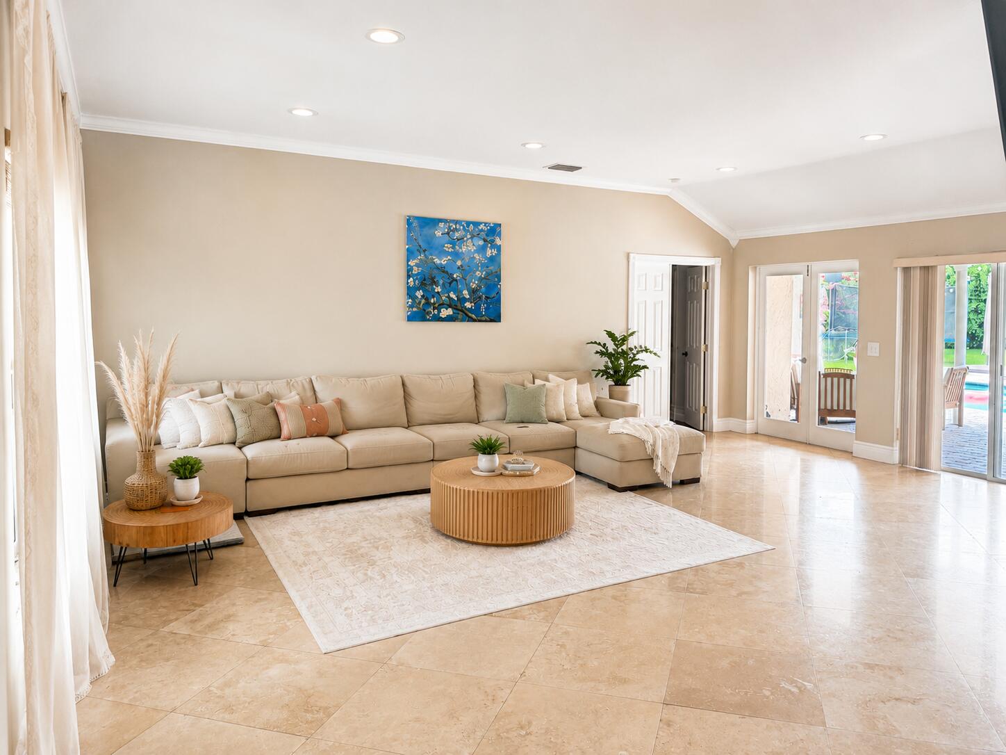 PINEWOOD OF WELLINGTON - Residential