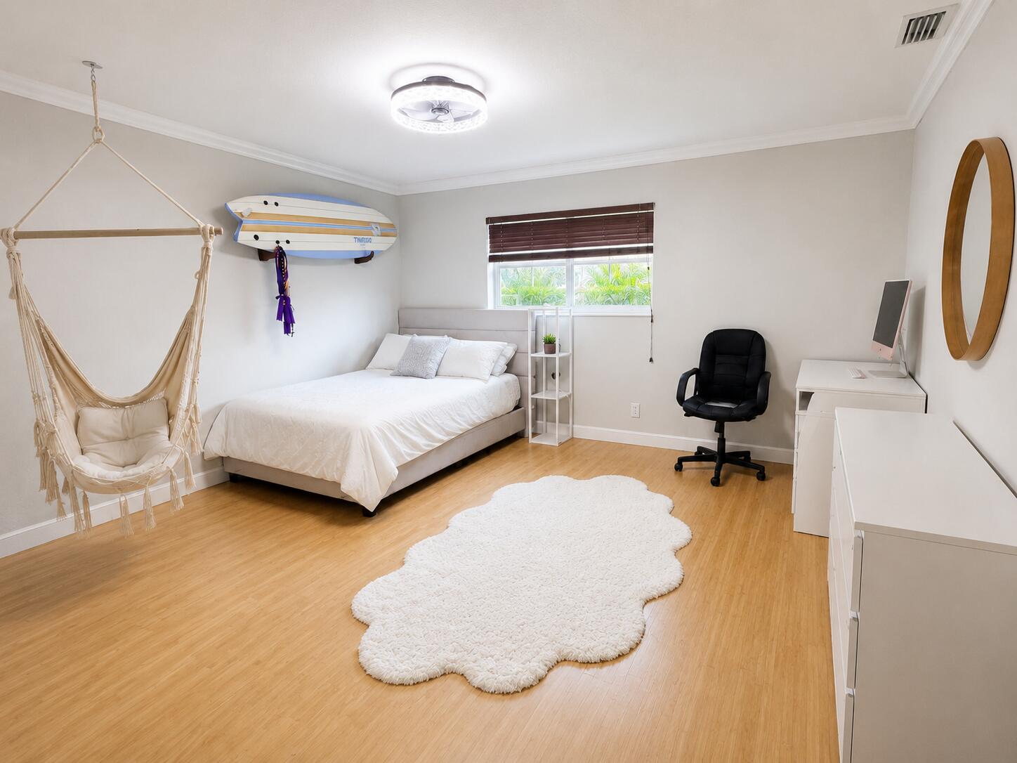 PINEWOOD OF WELLINGTON - Residential