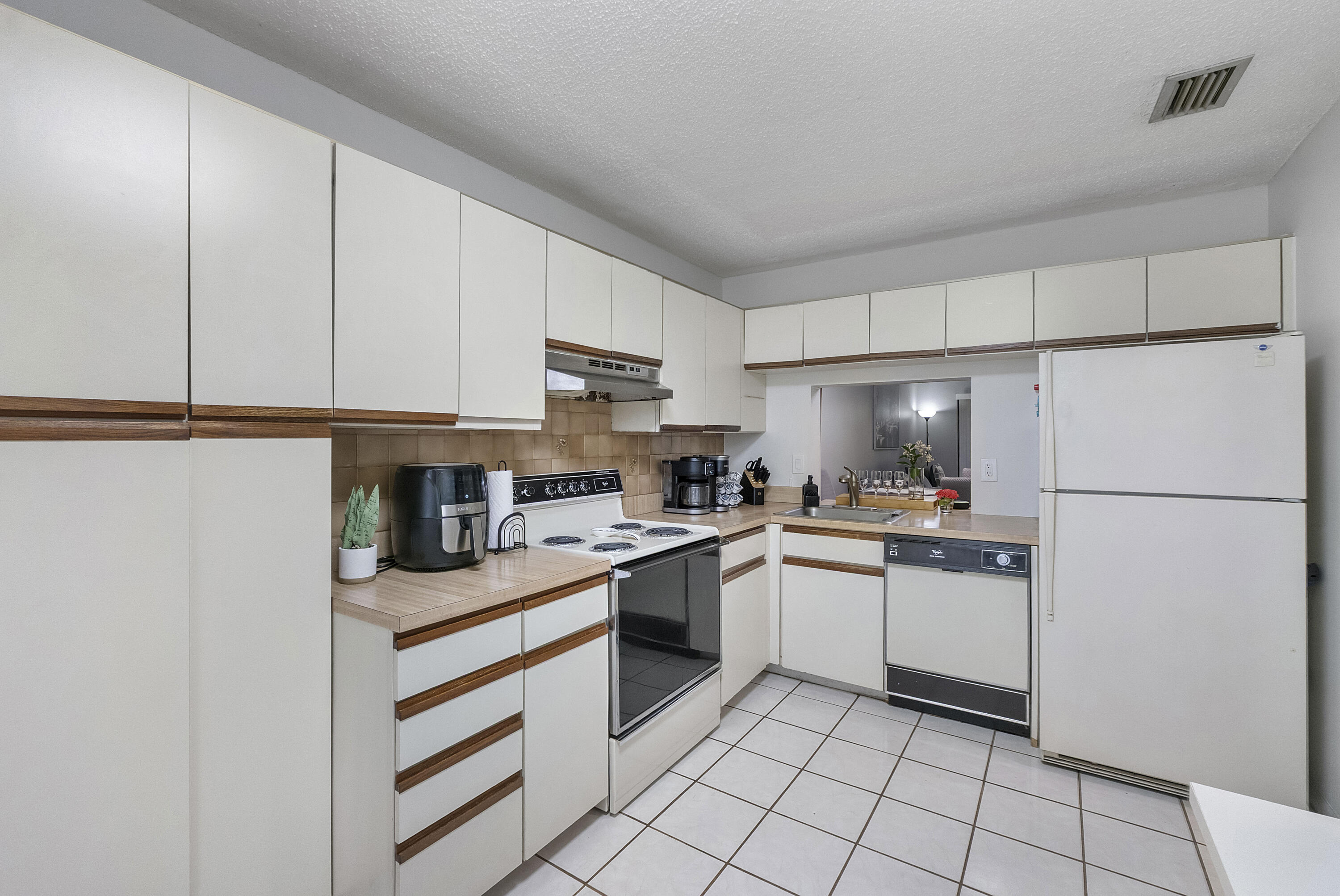 TARTAN COCONUT CREEK PHASE II - Residential