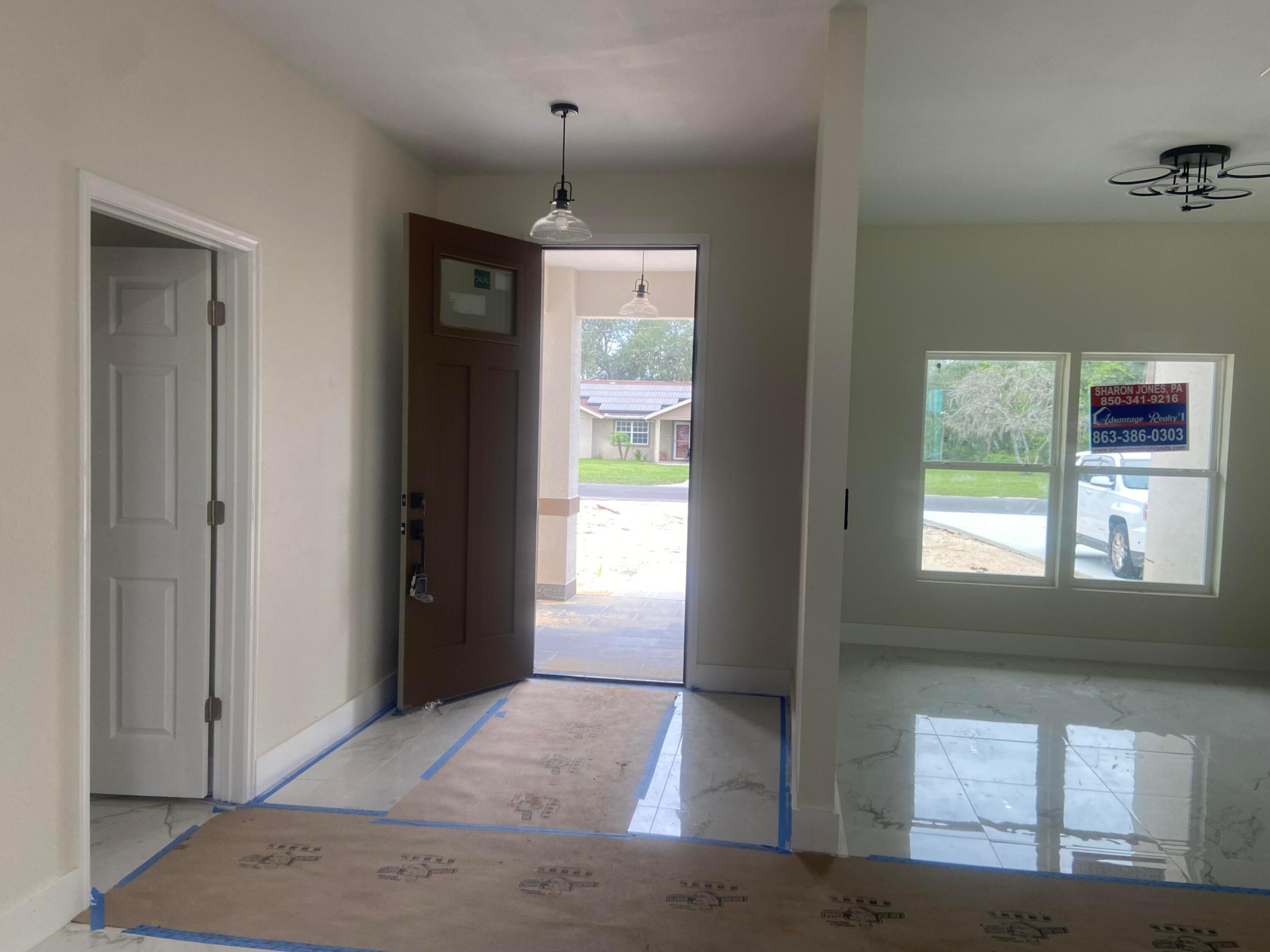 SEBRING COUNTRY EST SEC 03 - Residential